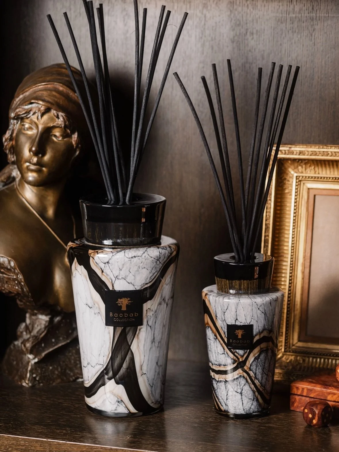 The Art of Refined Living and Gifting 🤎

Baobab Collection 
Stones Marble
Έ&nu;&alpha;&sigmaf; &alpha;&pi;&alpha;&lambda;ό&sigmaf; &chi;&omicron;&rho;ό&sigmaf; &phi;&omega;&tau;ό&sigmaf; &kappa;&alpha;&iota; &pi;έ&tau;&rho;&alpha;&sigmaf; 🤎
&Chi;&e