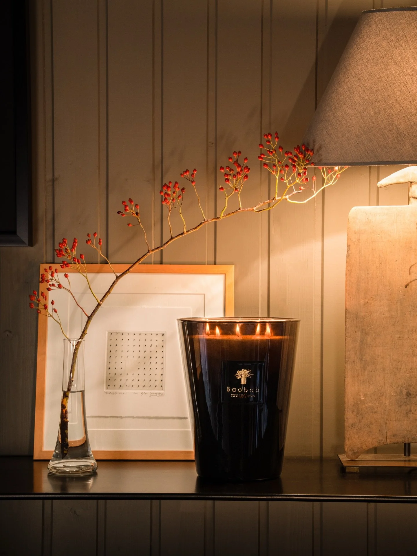 The Art of Refined Living and Gifting 🤎

Baobab Collection
Les Prestigieuses Encre de Chine
Scented Candle and Diffuser 

Leather-Sequoia-Amber
The Encre de Chine fragrance blends sandalwood and vetiver into a whisper of smoky warmth. It is a scent 