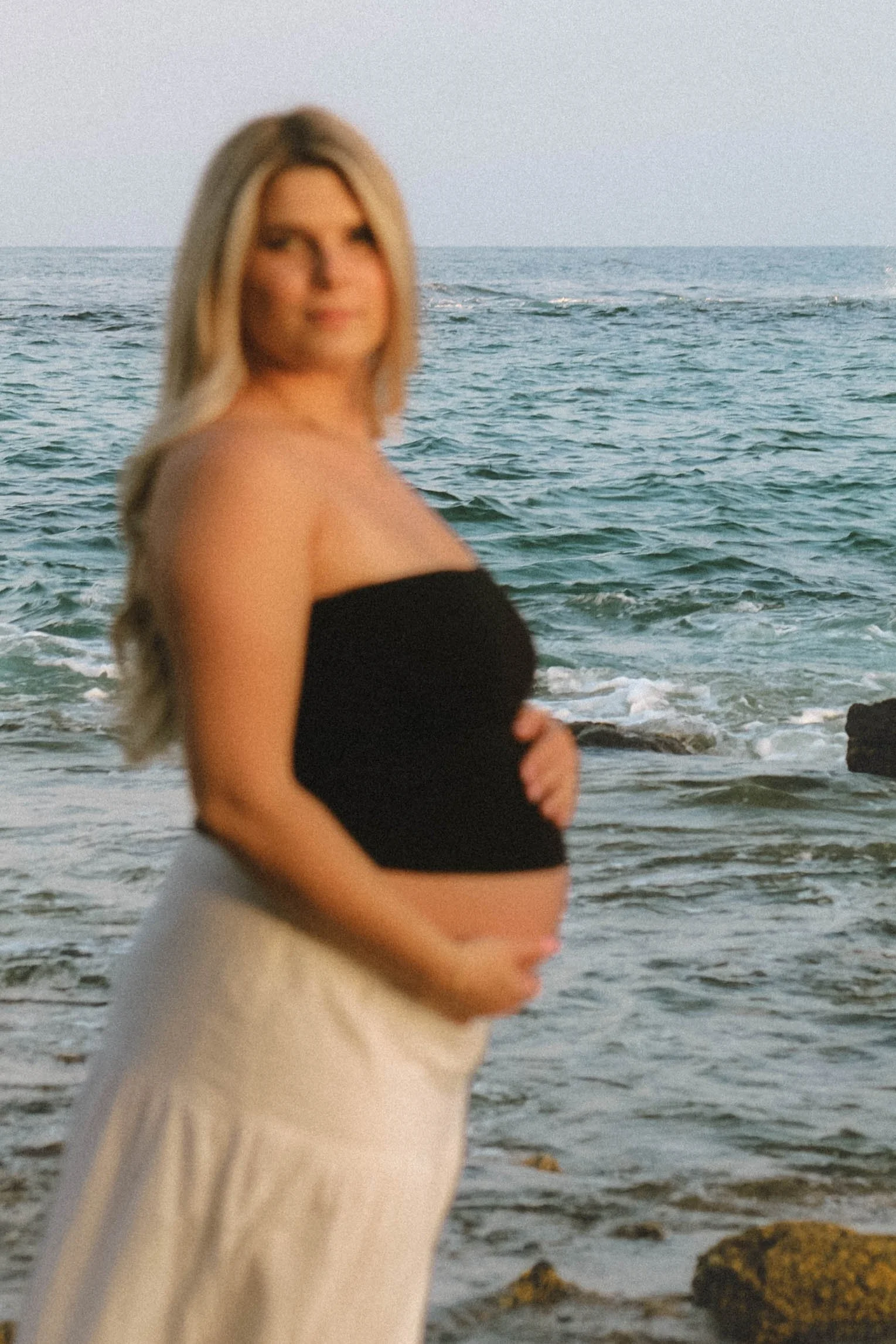 Julia&CalebMaternity-92.jpg