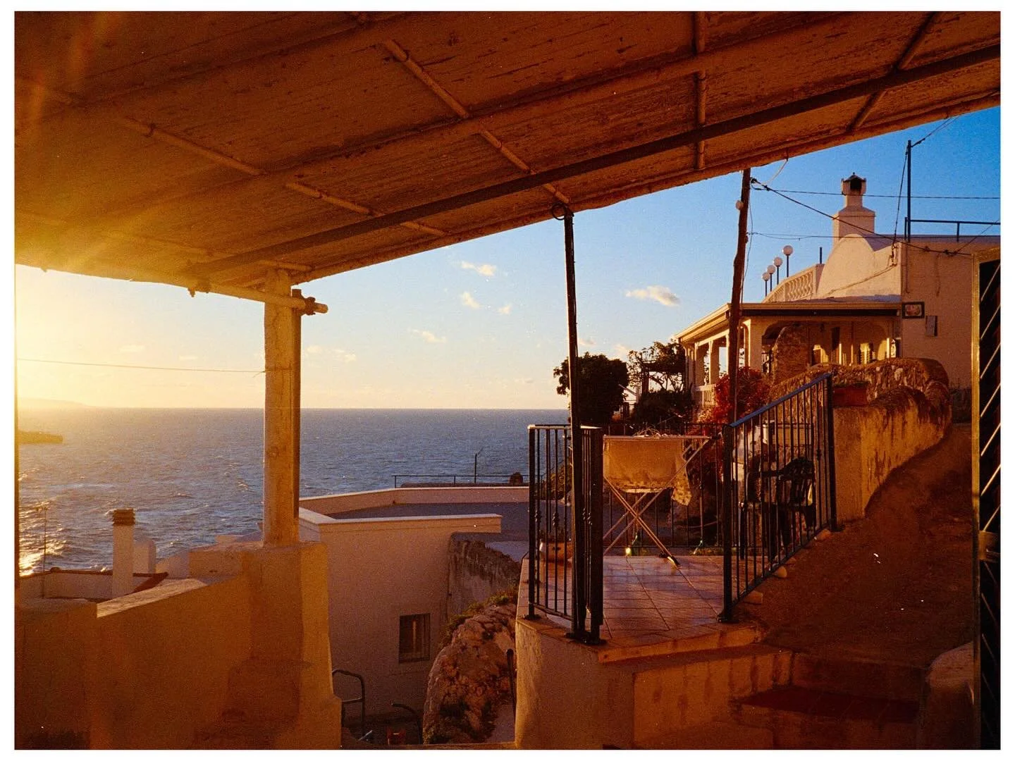 Vrac
de jolies photos qui ne trouvent pas de copines pour former une s&eacute;rie

Que des pellicules
Et des appareils photos vieux vieux vieux 
💅🏼💋💖