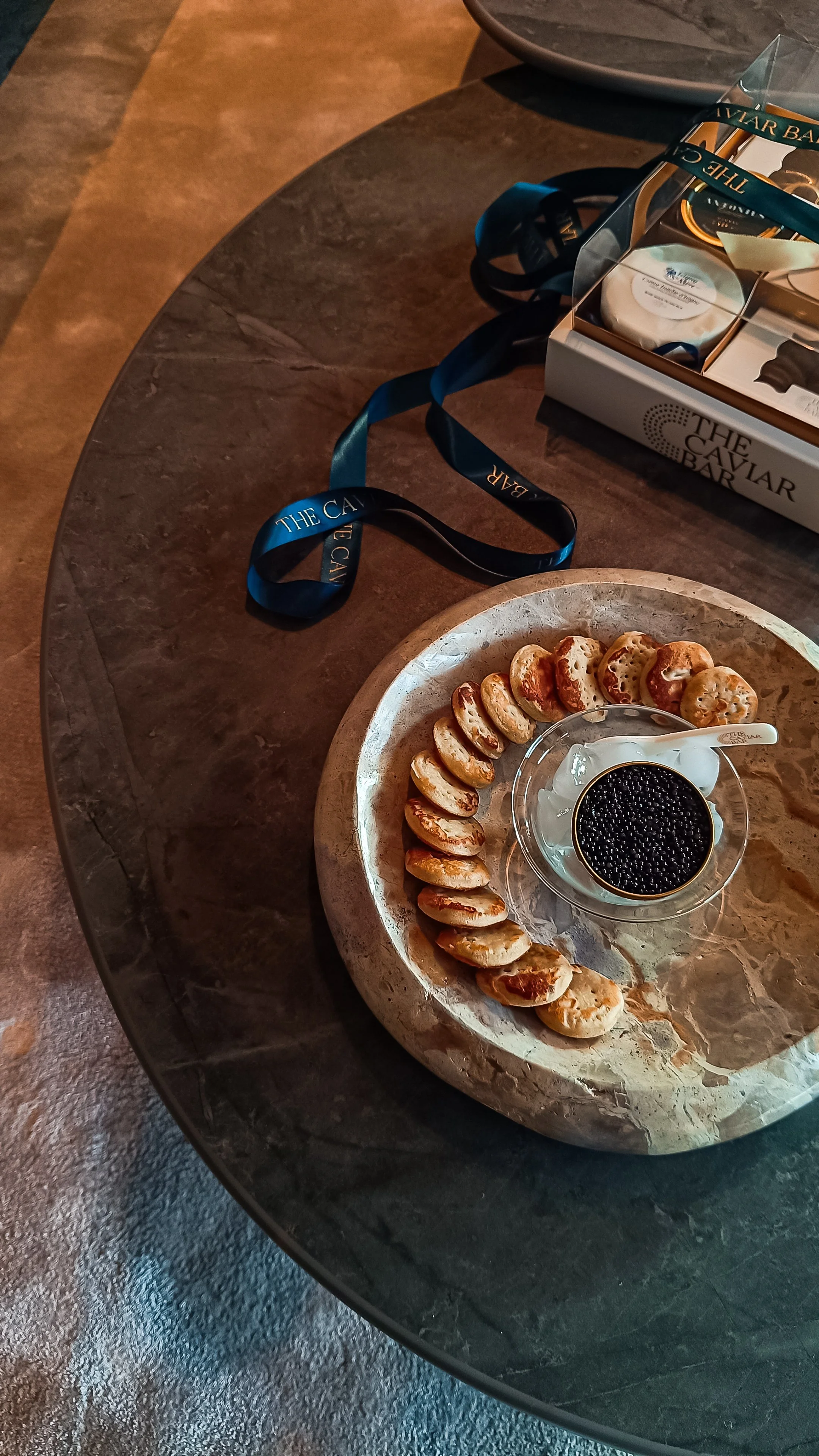 caviar delivery val disere