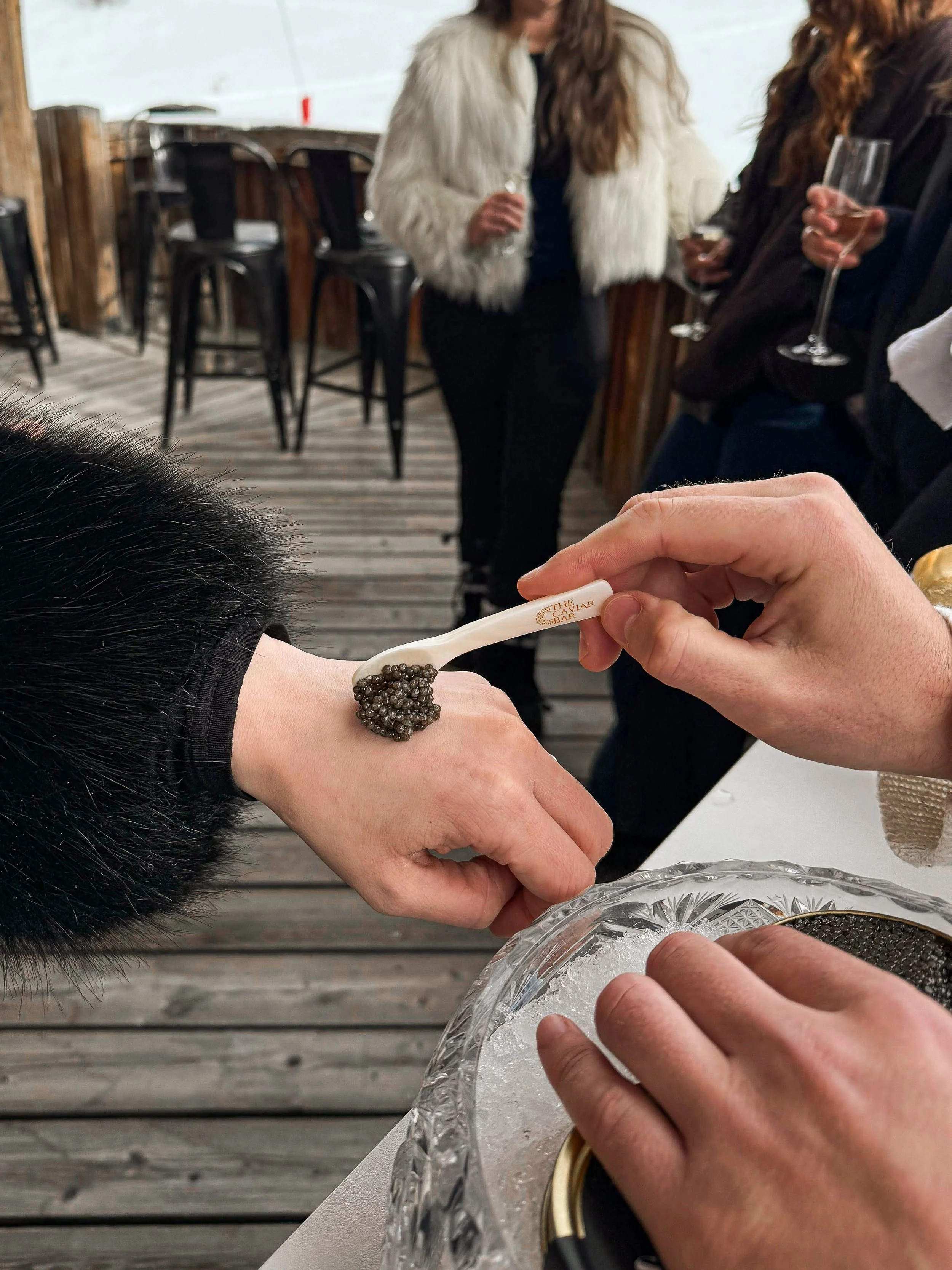caviar val disere