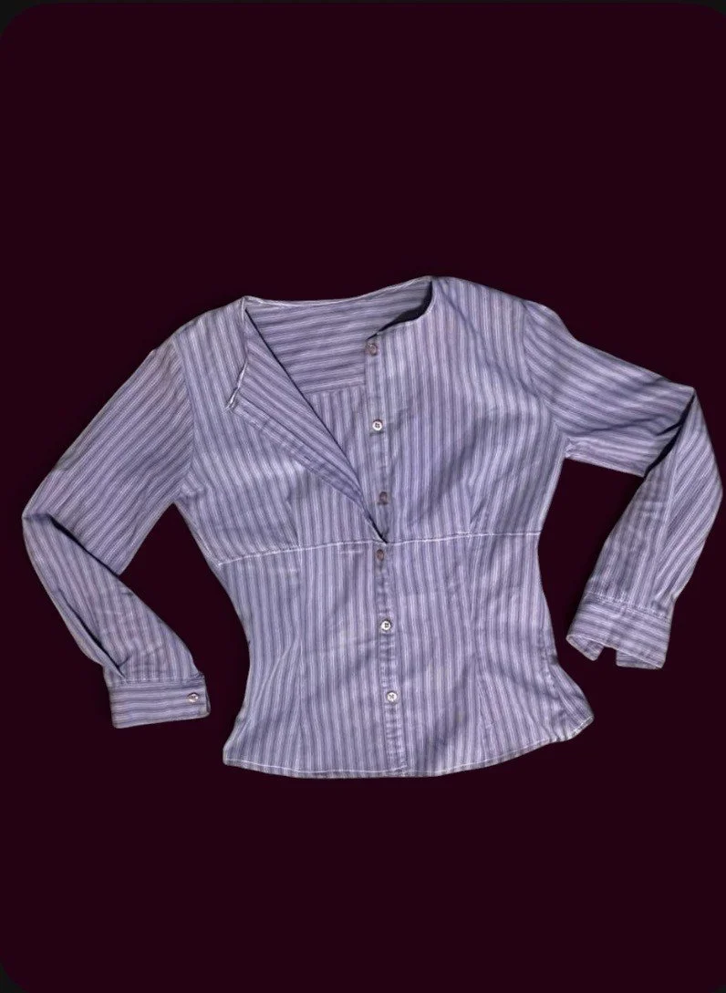 Lilac Fitted Button Up