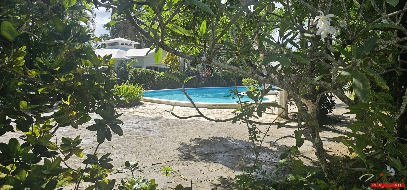 la résidence vue ext.3.jpg