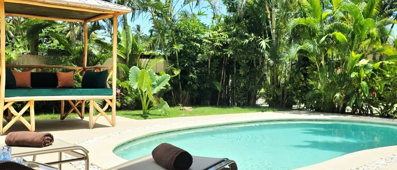 hhh - Piscine et  jardin.jpg