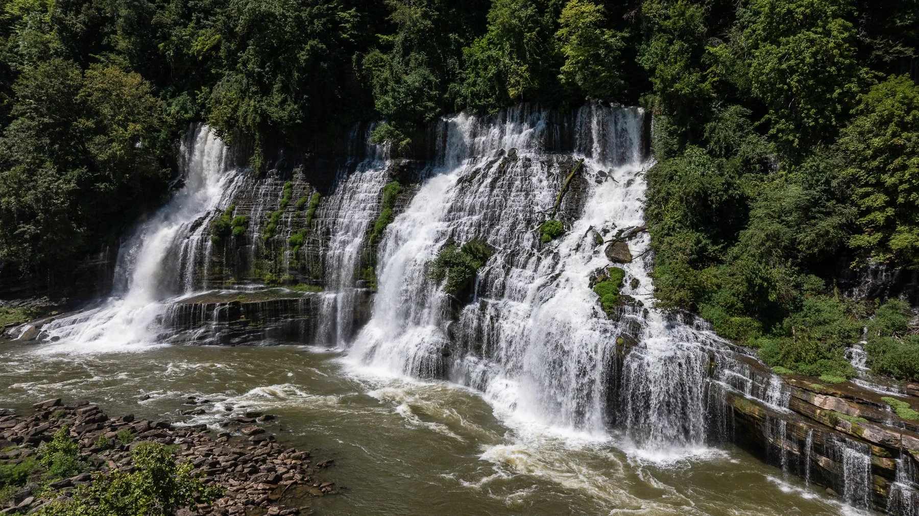 Center hill Lake Tennessee.jpg
