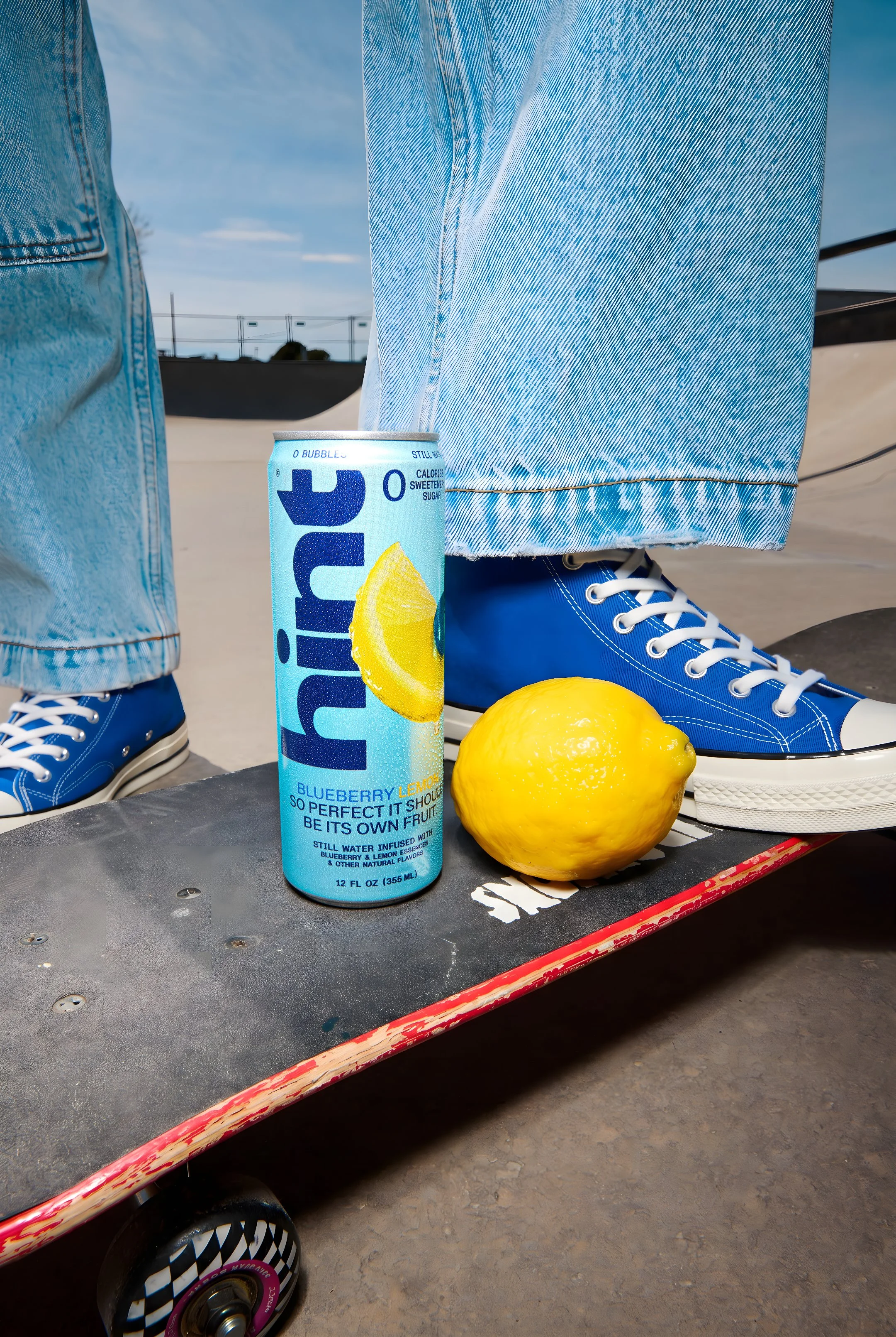Hint-Water-Lifestyle-022420266933_AI_Retouched.jpg