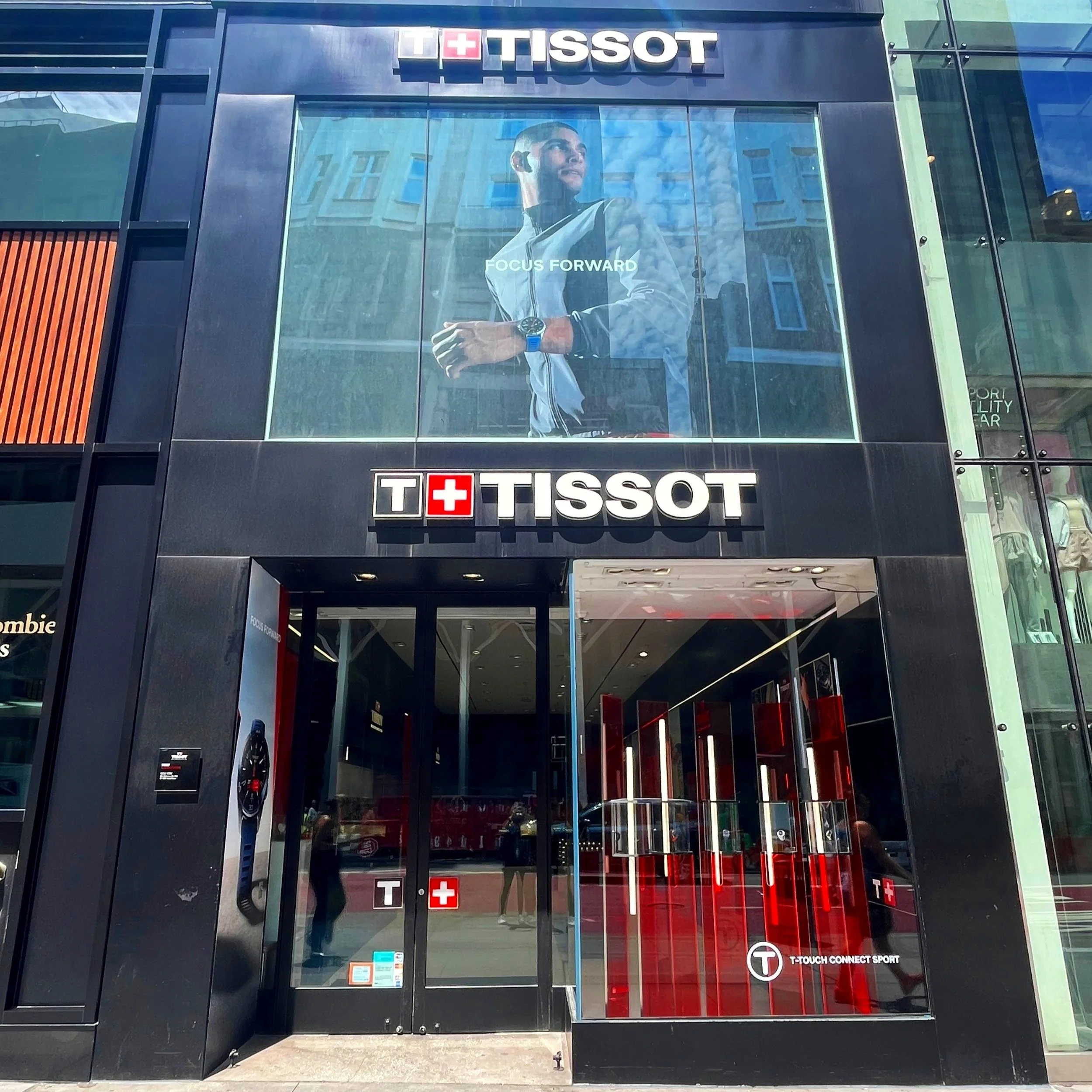 5th Ave Boutique Facade