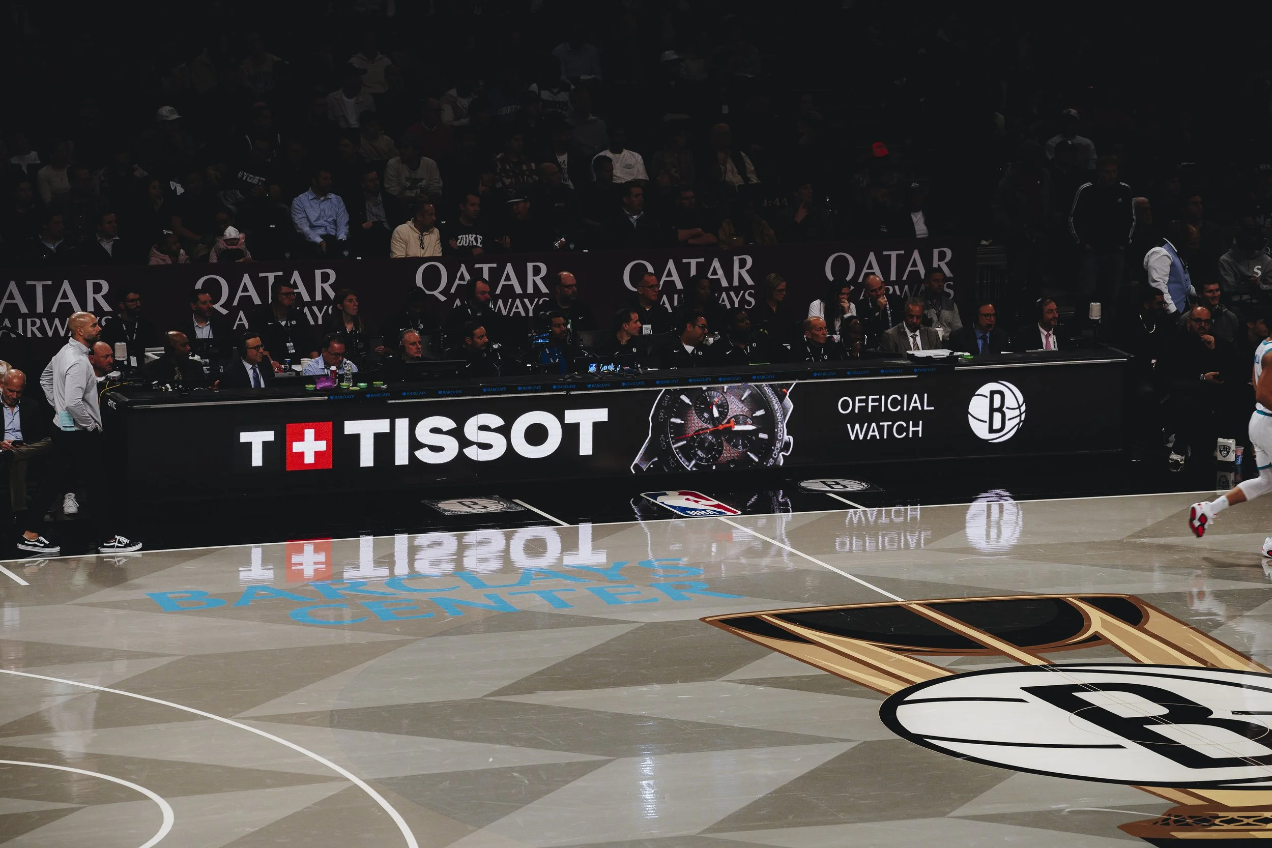 Brookyln Nets: Courtside Signage