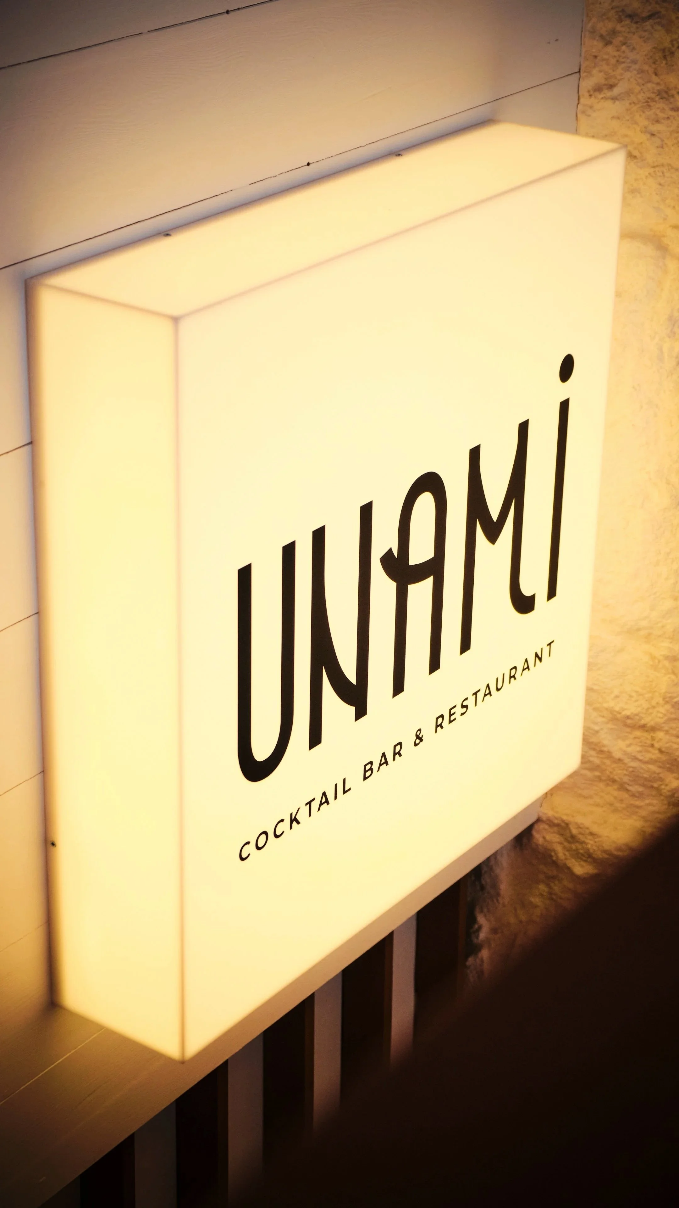 UNAMI RESTAURANTE - WITH EXEPTIONAL (GIN)