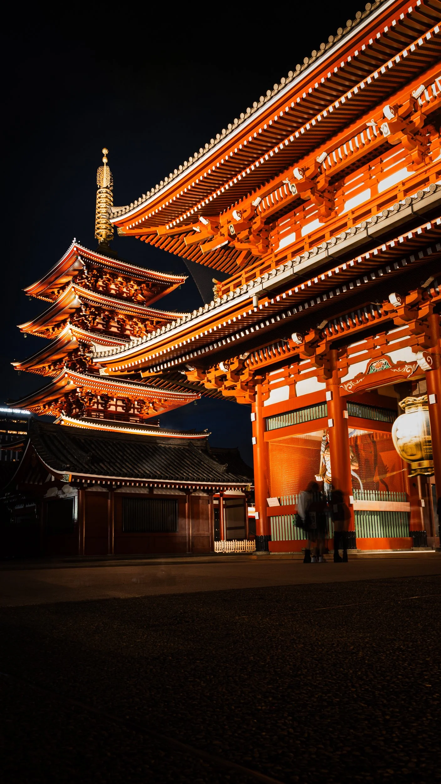TokyoShrine-2.jpg
