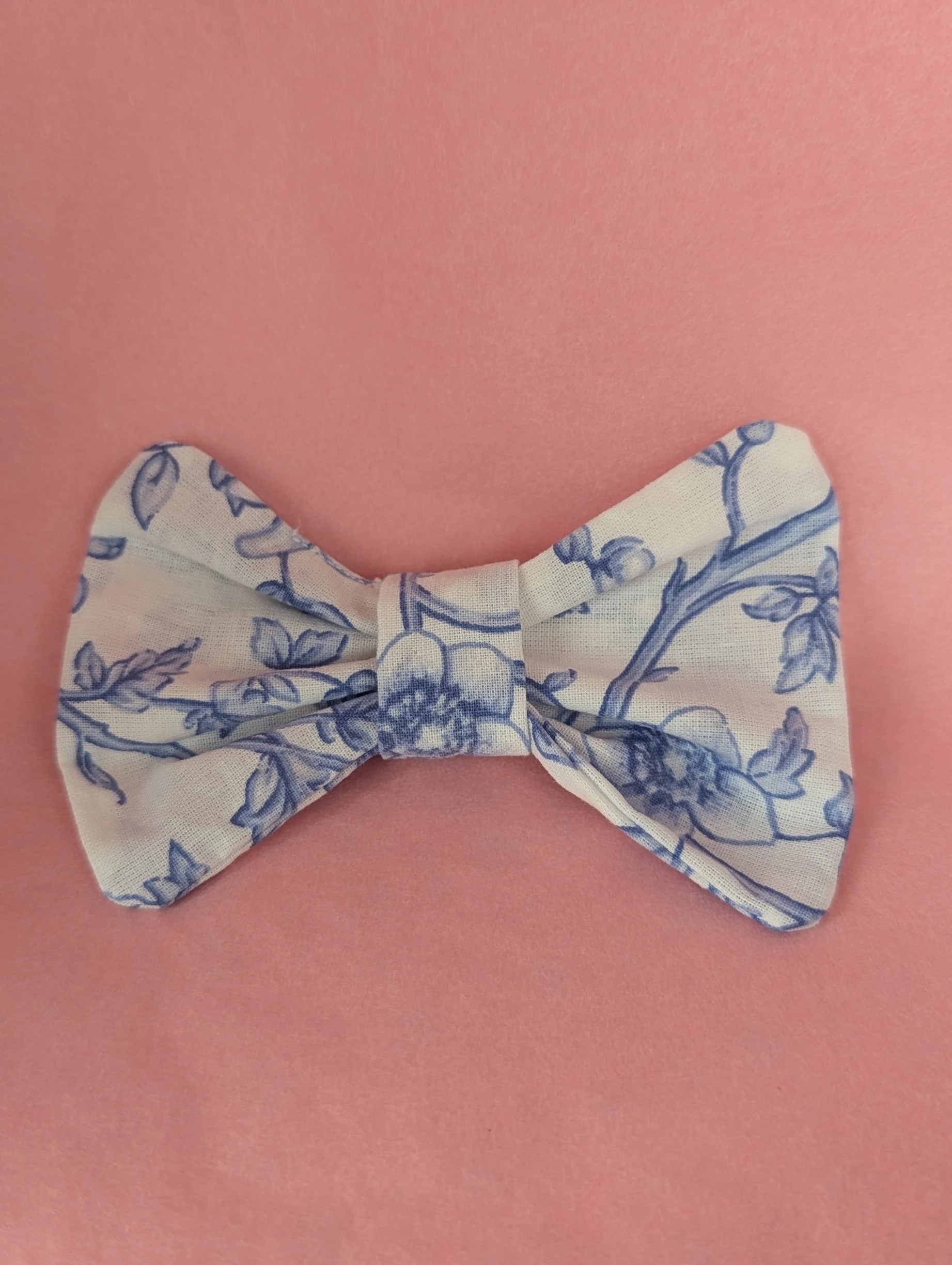 Nœud papillon pour collier