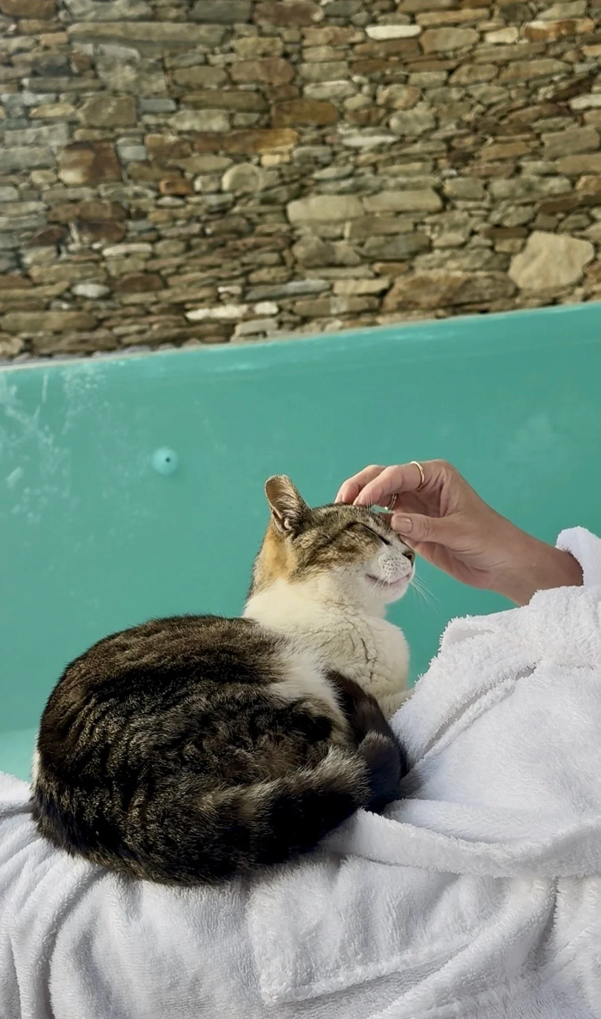What a Greek Island Known for Bar Culture Taught Me About Doing Nothing