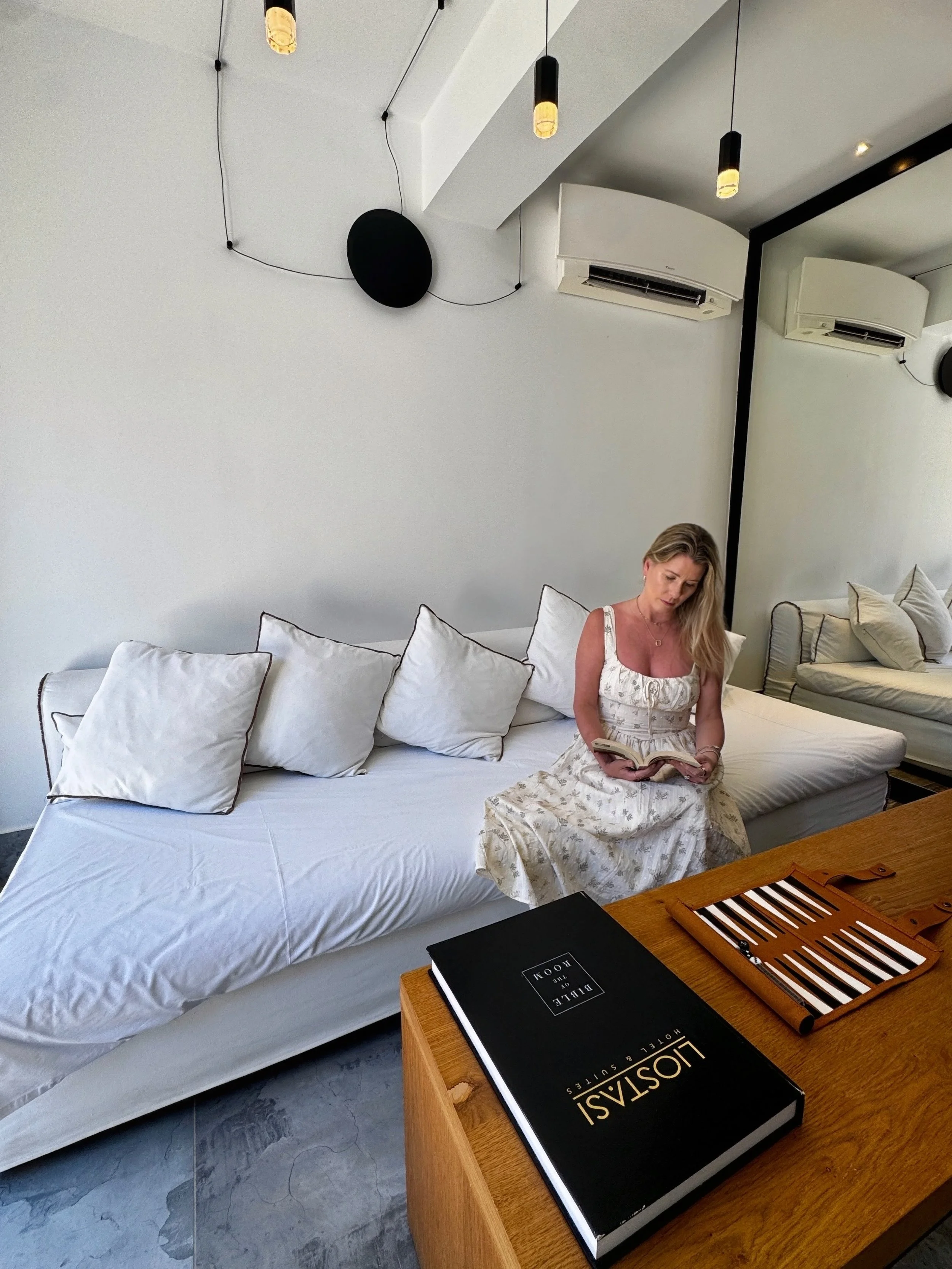 Travel & Hospitality