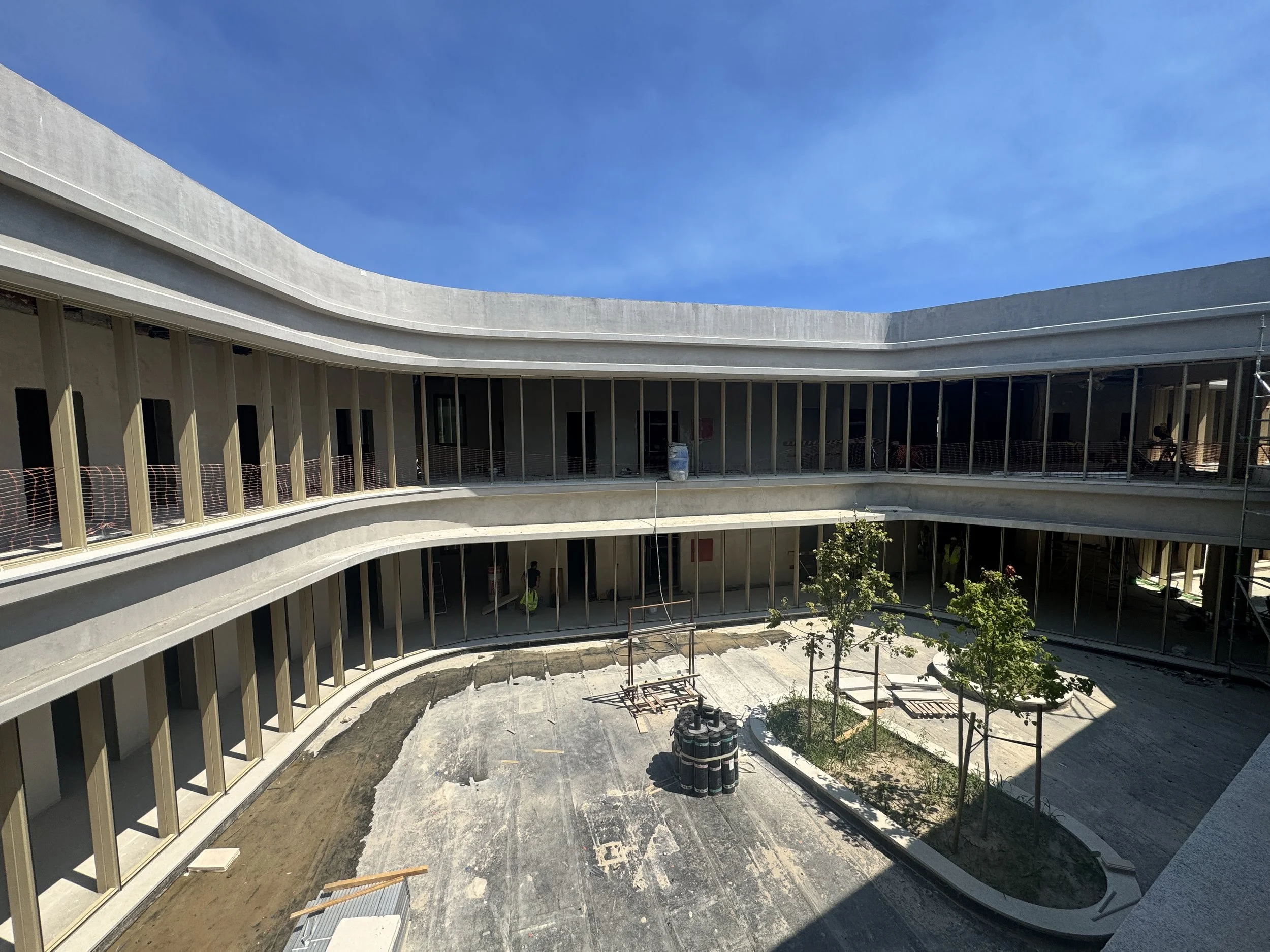 HEALTHCARE CENTRE IN AROUCA 17