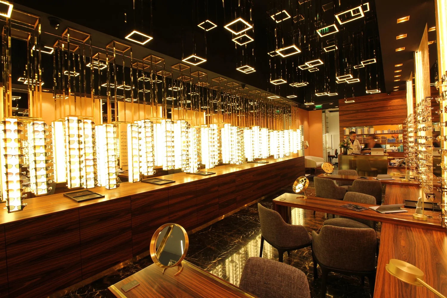 005_retail area.jpg