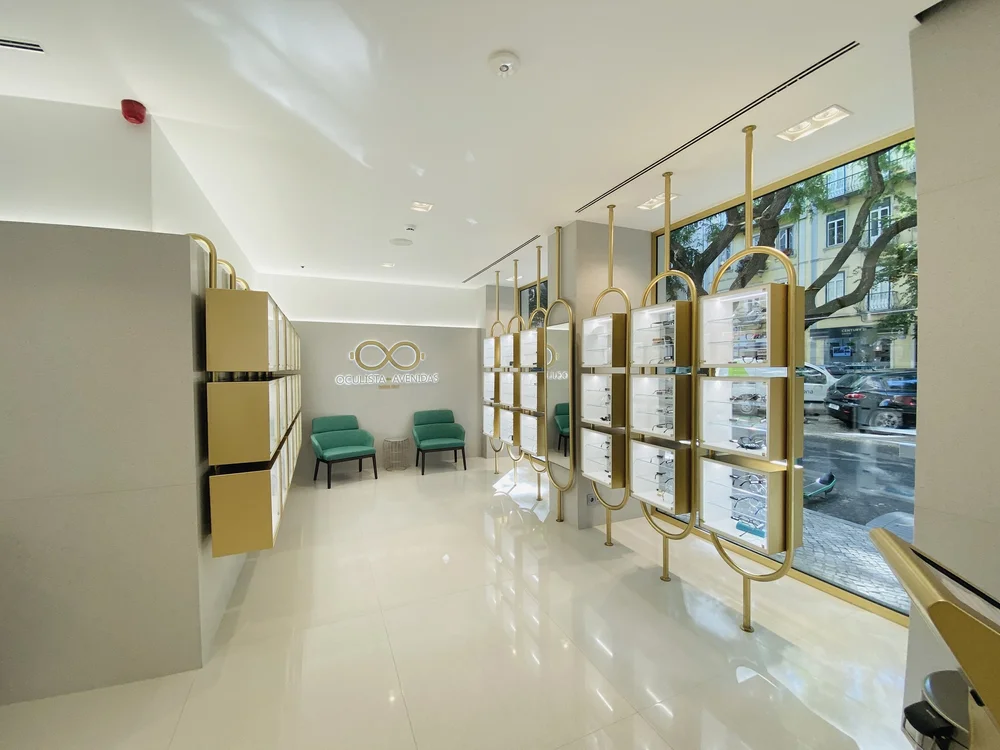 OCULISTA AVENIDAS OPTICAL STORE IN AVENIDA 5 DE OUTUBRO
