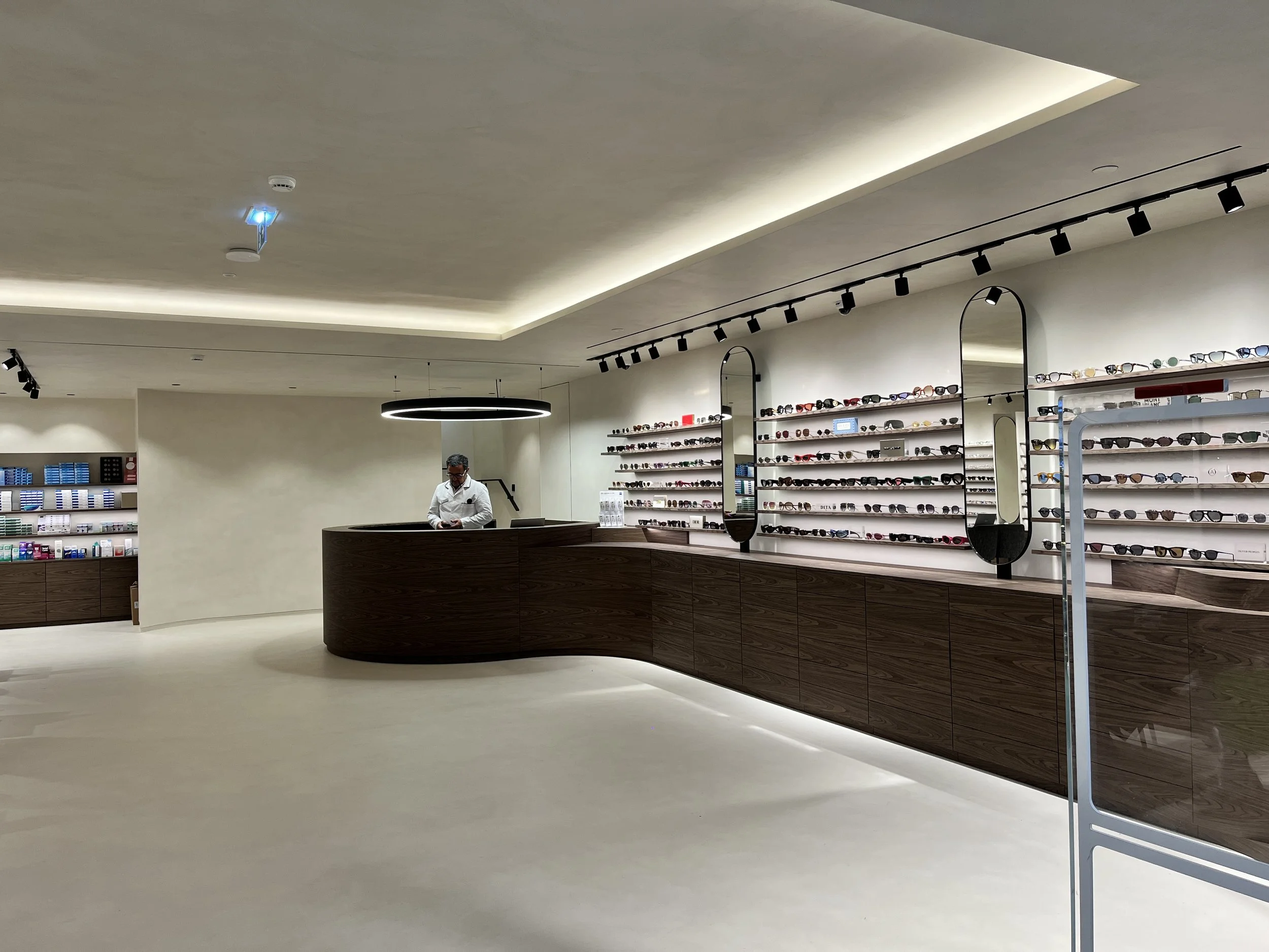 ANDRÉ OPTICAS OPTICAL STORE IN OEIRAS PARQUE 8