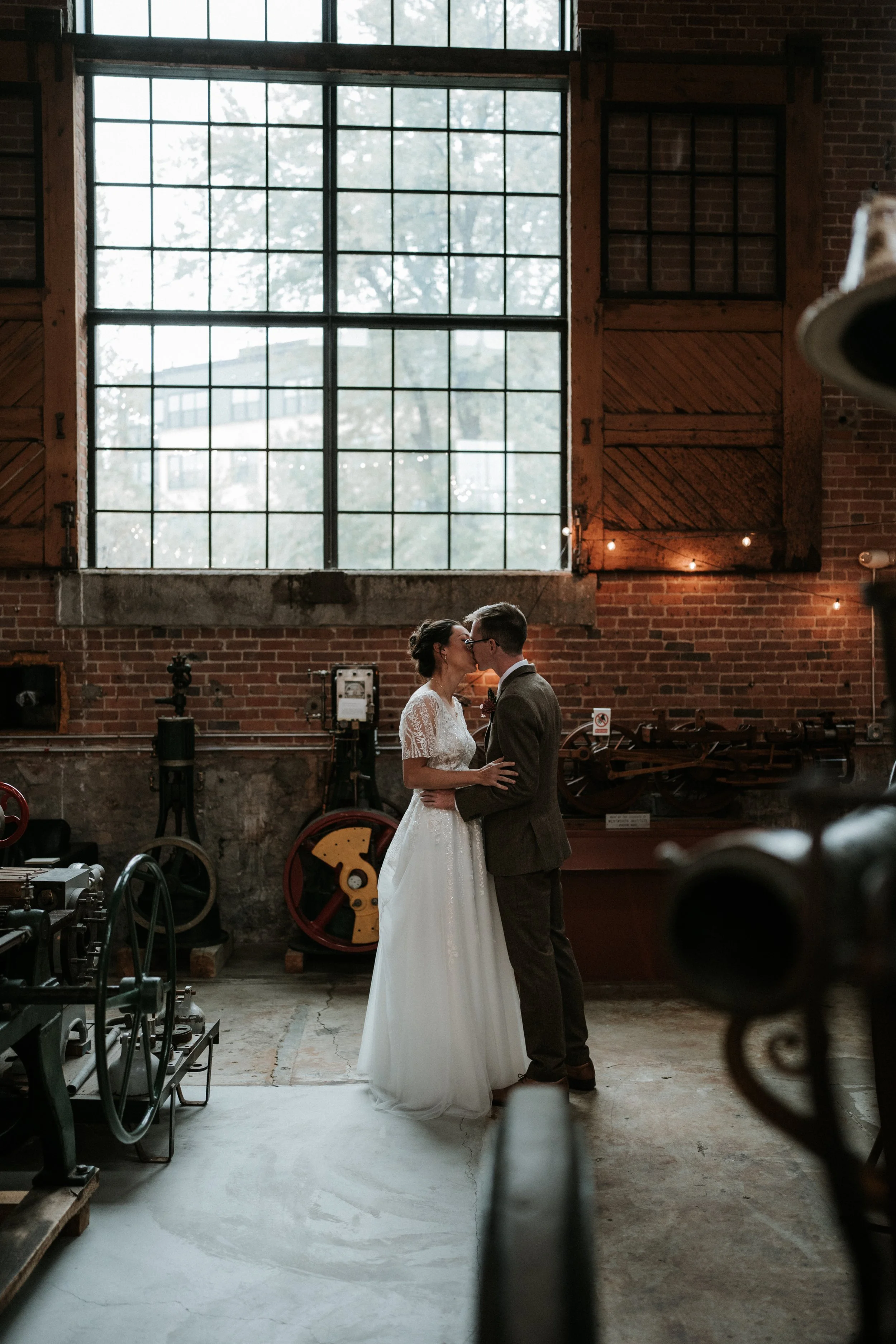 Couple newlywed photo