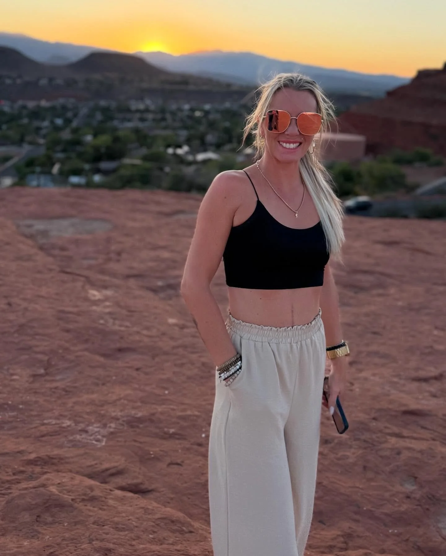 Sunday appreciation for this absolute bombshell that I call my partner in crime. My business and life would not be thriving the way it is right now without you.

From our 5am workouts, daily grinding from dawn to dusk and all our adventures in betwee