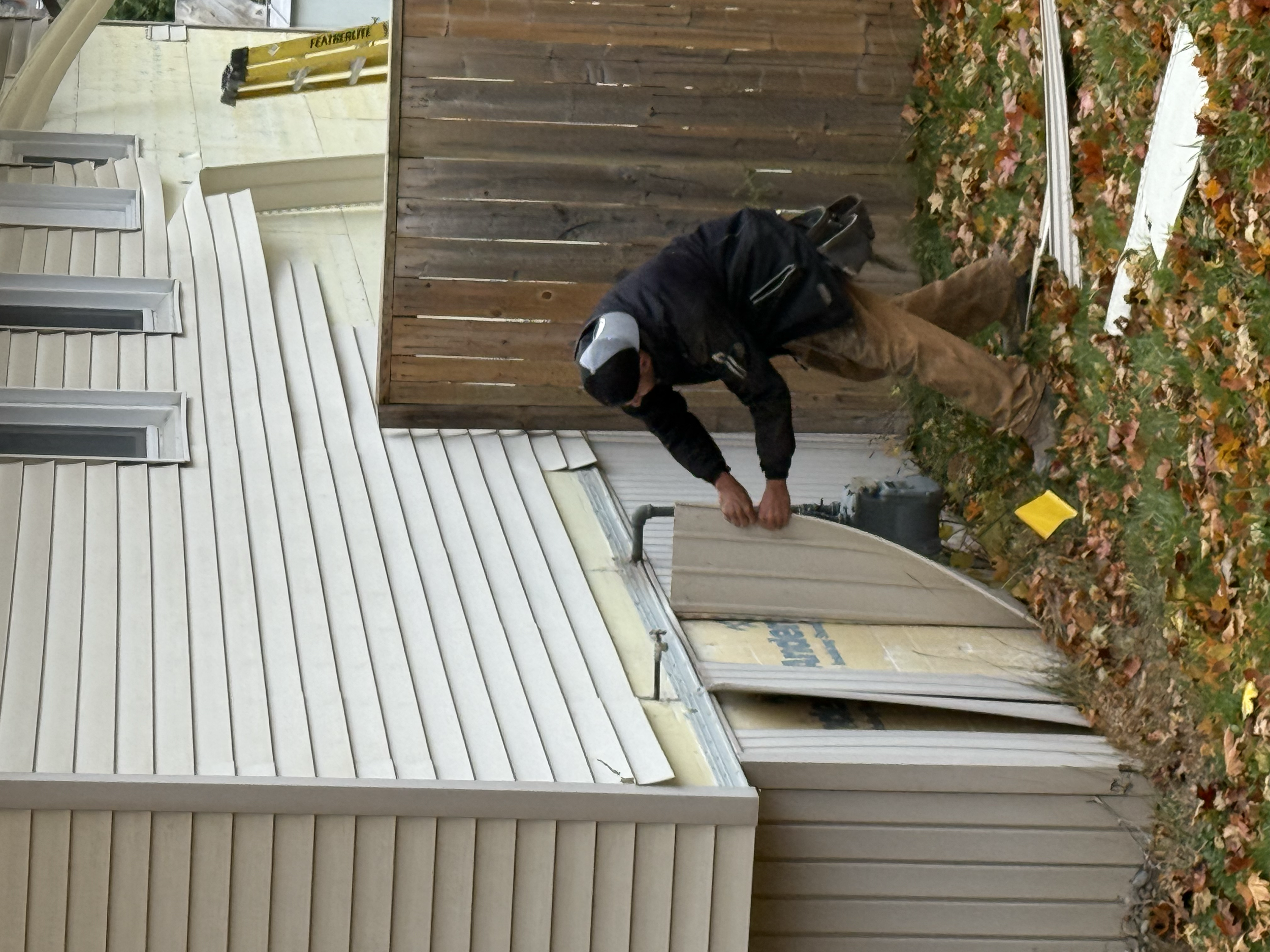 removal old siding Midland ON