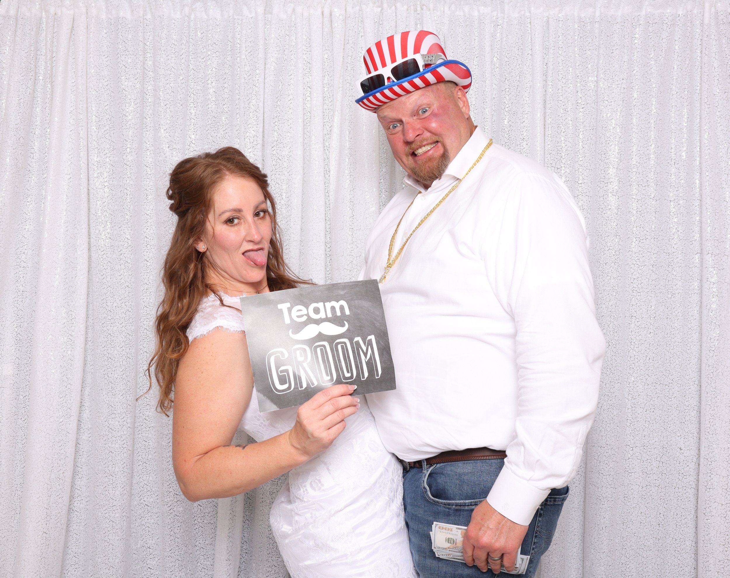 Scott_and_Nancy_photo_20250525_Time-190518_kjs9t1.jpeg