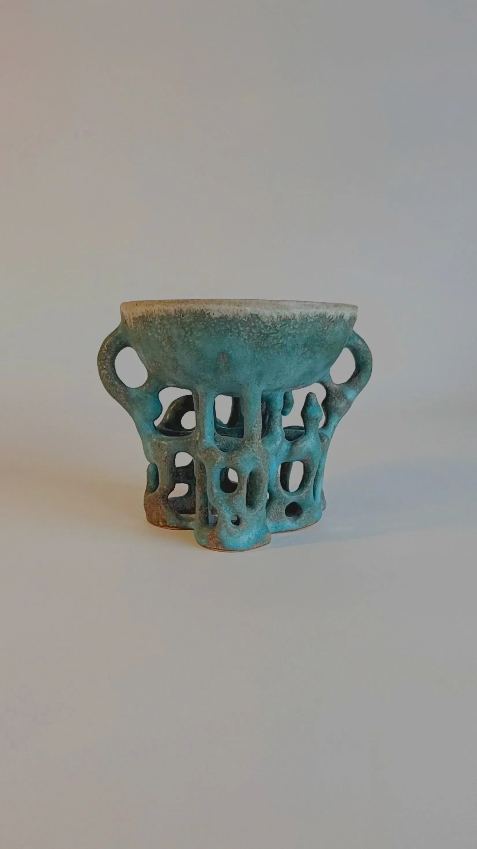 Ceramic bowl with turquoise glaze by Mateo Aranda.