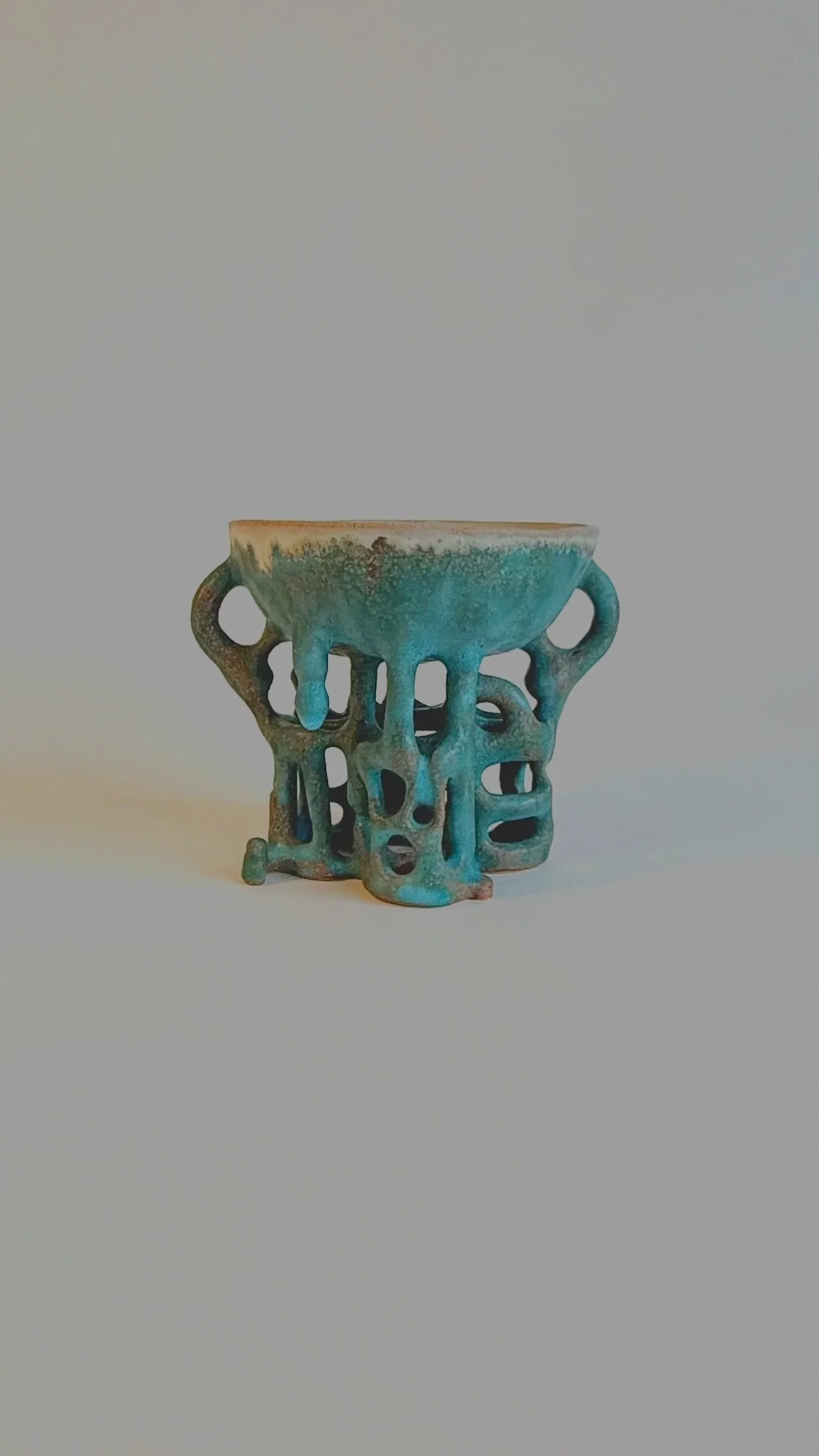 Ceramic bowl with turquoise glaze by Mateo Aranda.