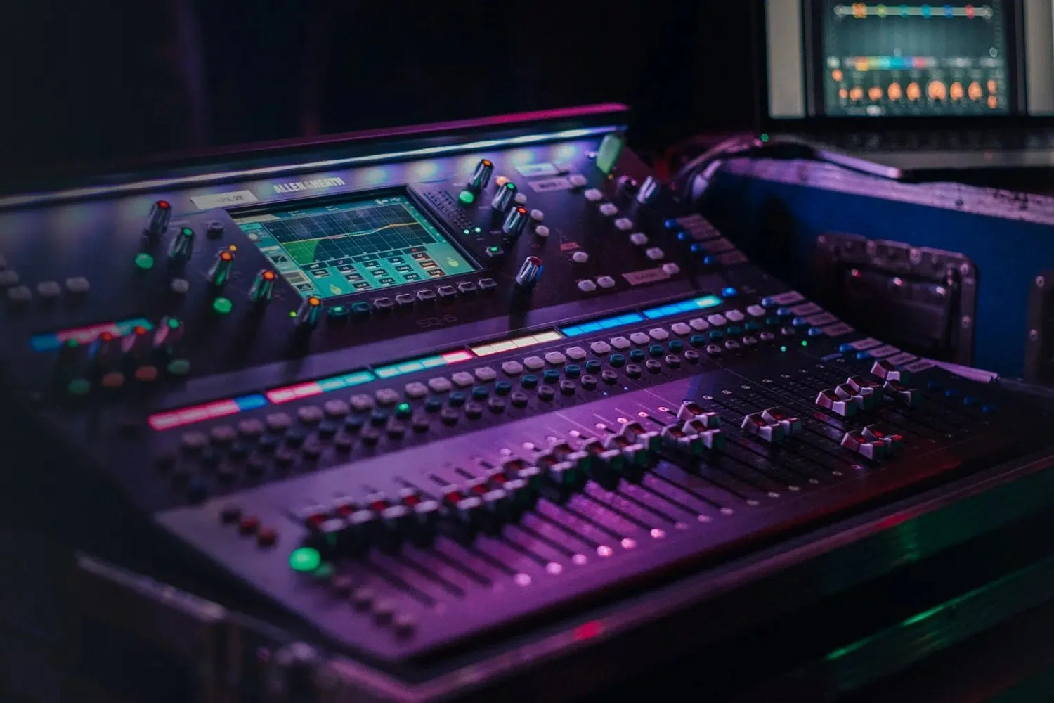 Live Sound Mixers