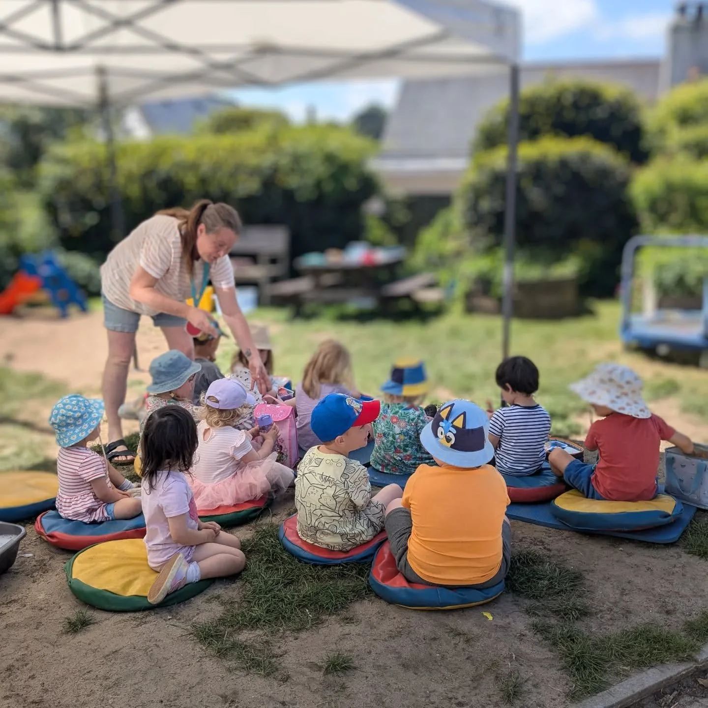 Lovely lunchtime spot 🌞

Our gazebo providing shade so our preschoolers can enjoy an alfresco lunch while staying protected from the sun!

We've been making the most of this lovely weather with lots of outdoor play and taking the opportunity to teac