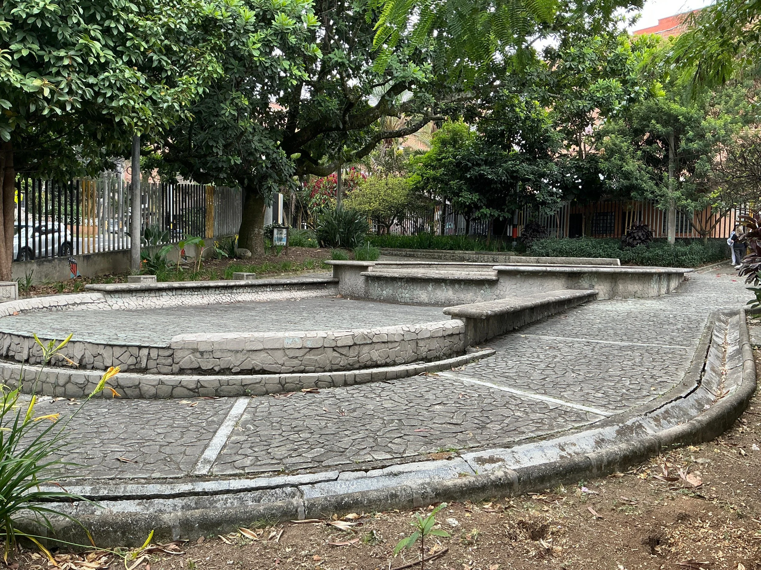 Imagen en sitio antes de la intervención del parque de las Ilusiones