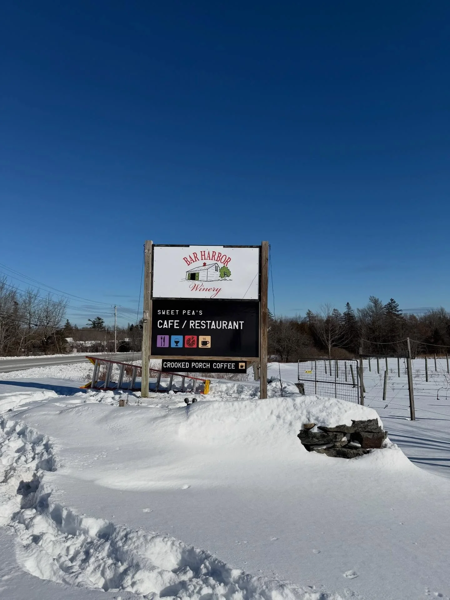 New year, new us. Putting up a new sign while it&rsquo;s 10 degrees in over a foot of snow is hard work. We hope you&rsquo;ll enjoy it! 

#barharborwinery #wine #maine #cold #winter