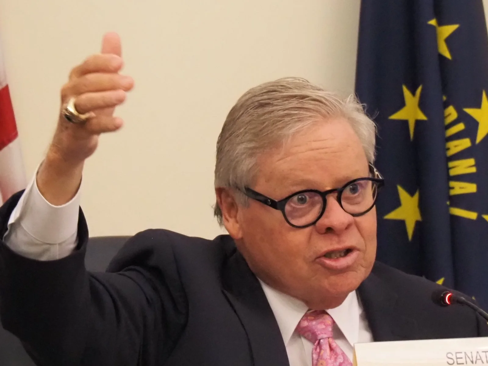 Senator facing theft investigation says he will resign if reelected, citing ‘changes in my judgment’