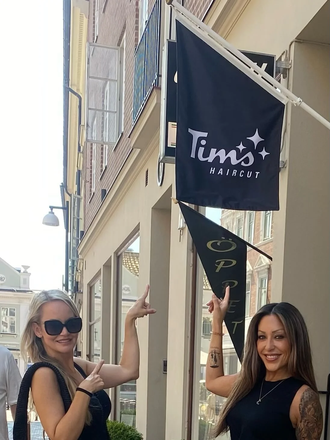 A little late, but we still wanted to share what we got up to this summer. We travelled to Sweden to visit Tim at Tim&rsquo;s Haircut and talk all things BHBD extensions. Take a look:

Suitability
Perfect for everyone&mdash;Scandinavian or otherwise
