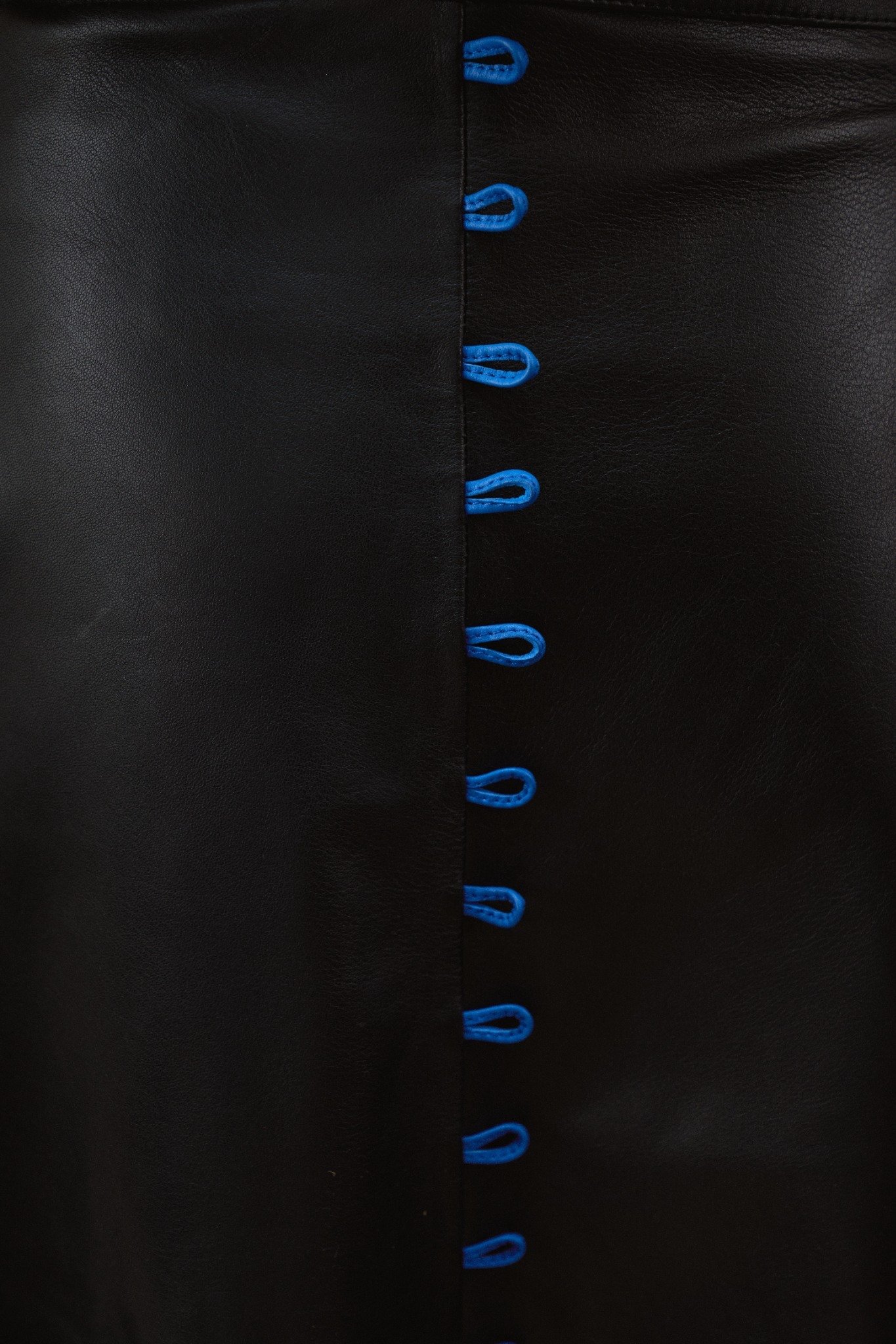 06_Dave_Skirt_Black_Blue_Detail.jpg