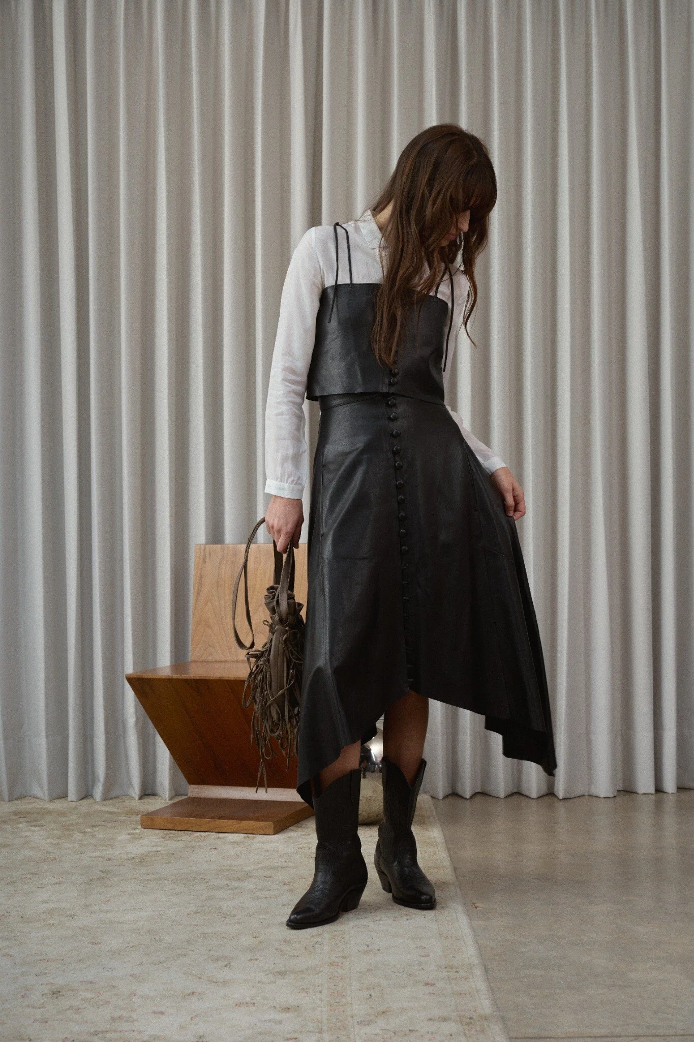 02_Dave_Skirt_Black_Front.jpg