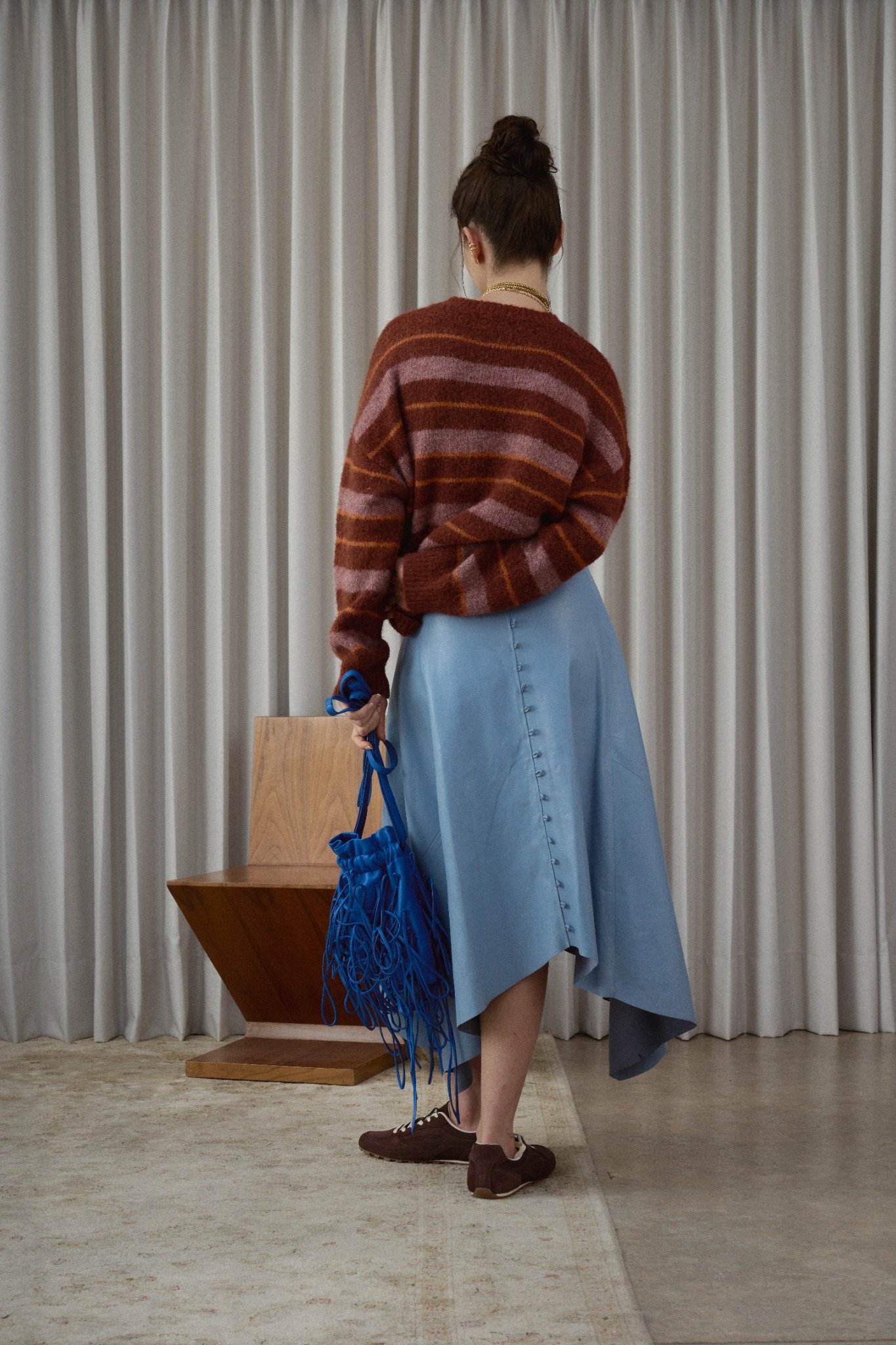 04_Dave_Skirt_Blue_Back.jpg