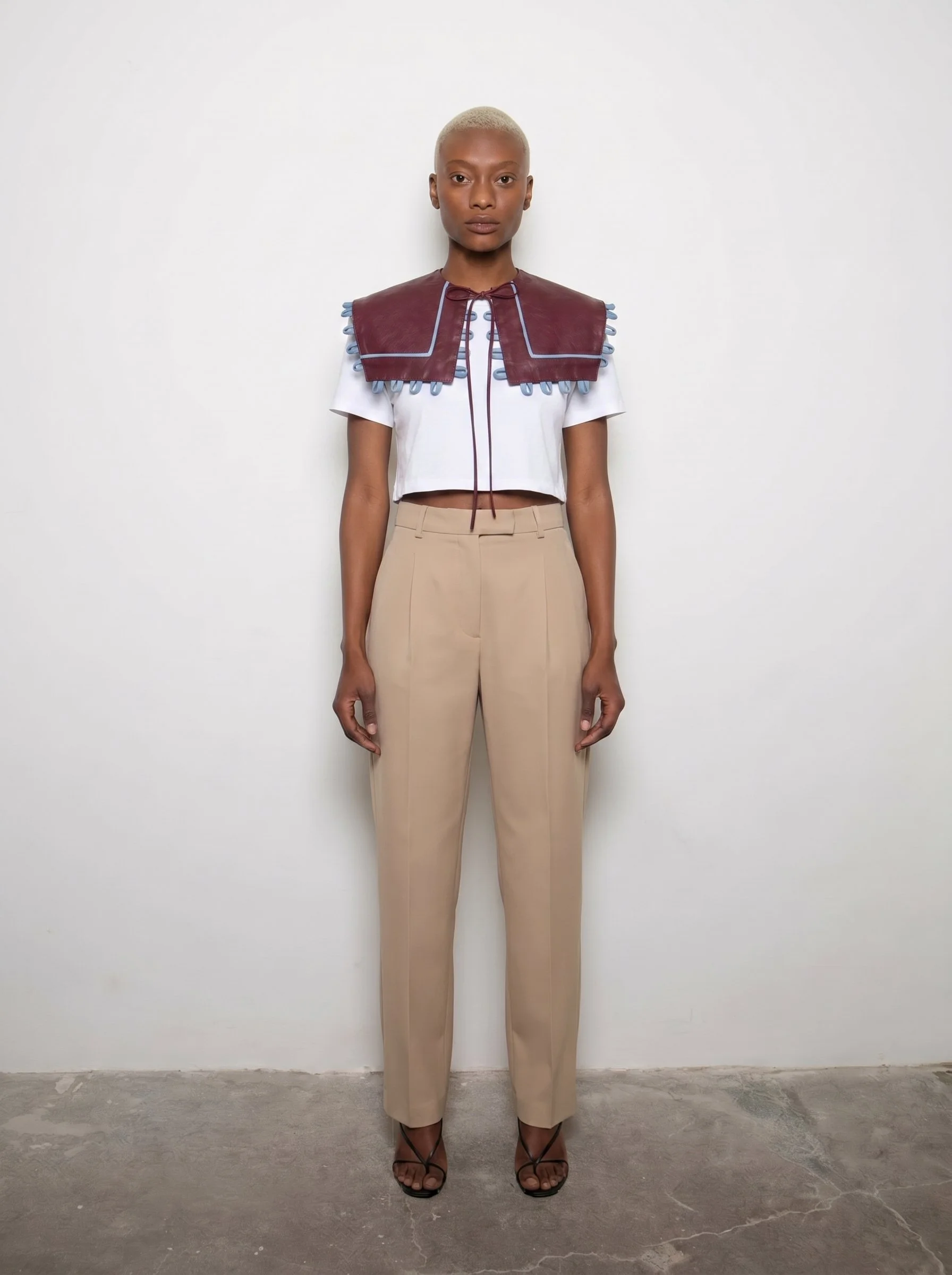 Look 16