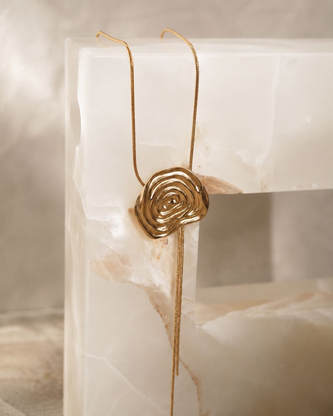 Collar No.15