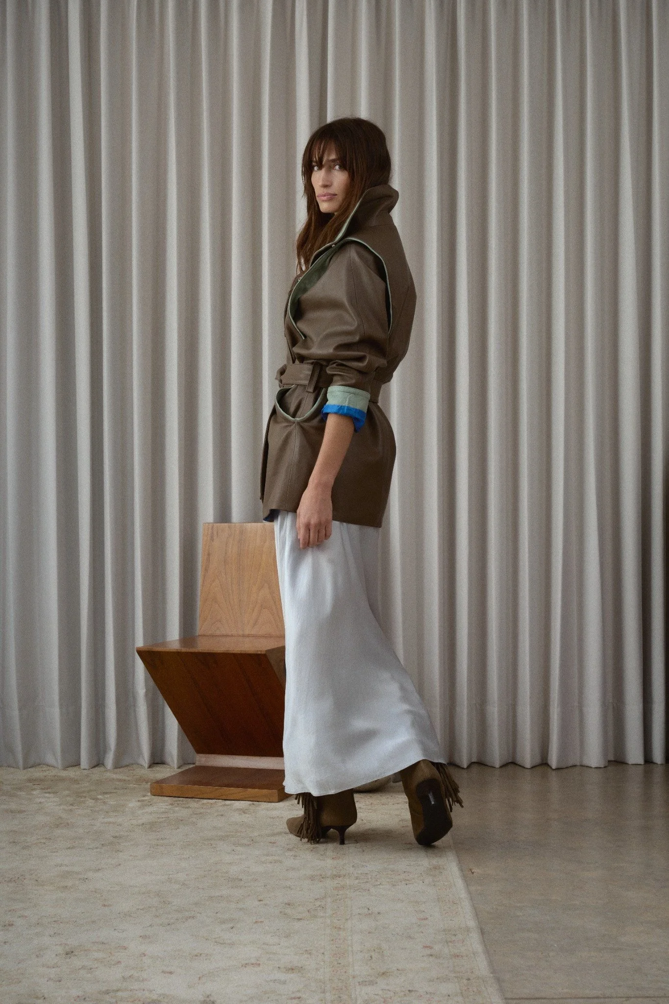 03_Carol_Jacket_Army_Emily_Green_Side.jpg