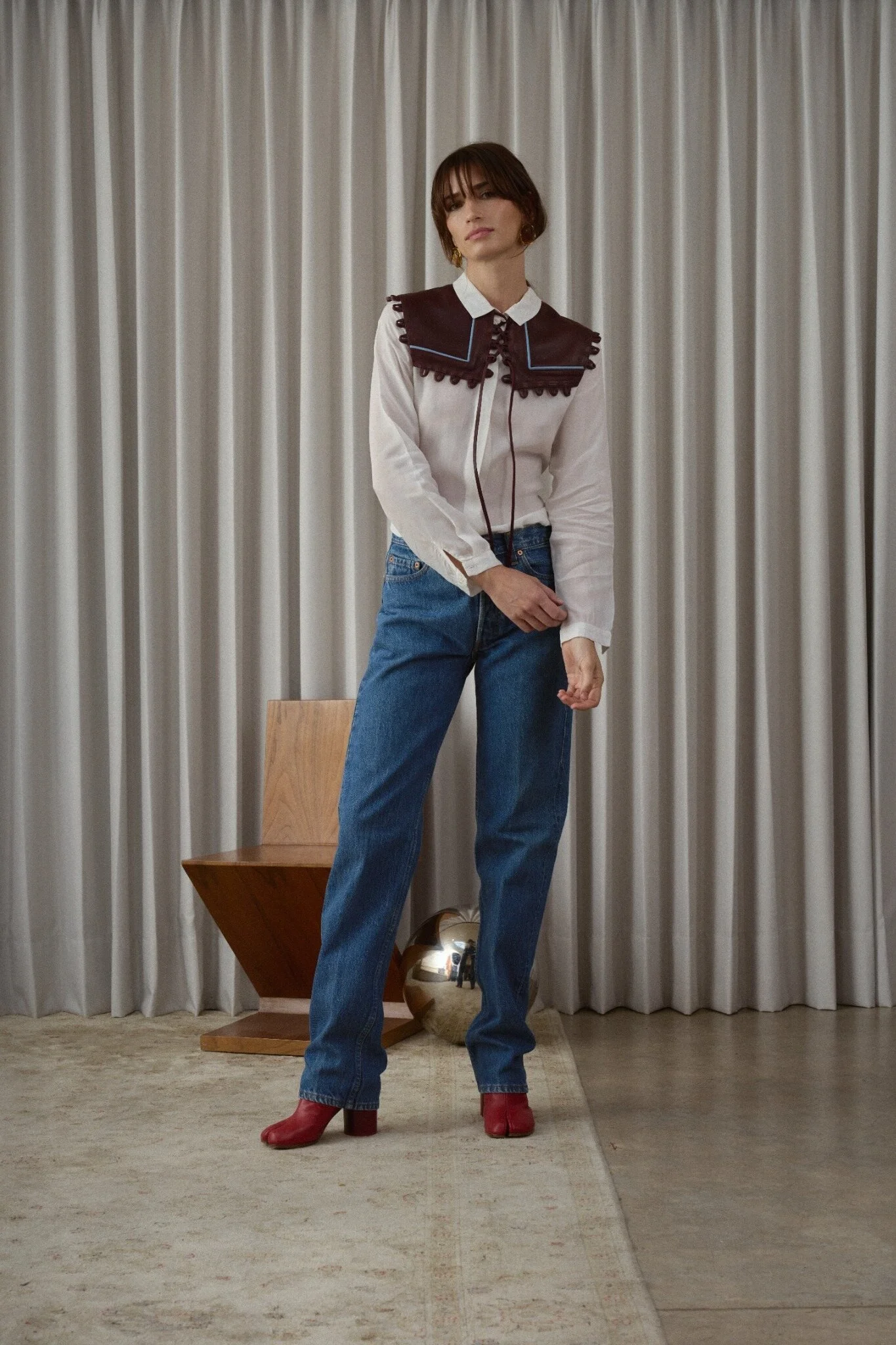 Leather_Collar_Red_Wine_Blue_Styling.jpg