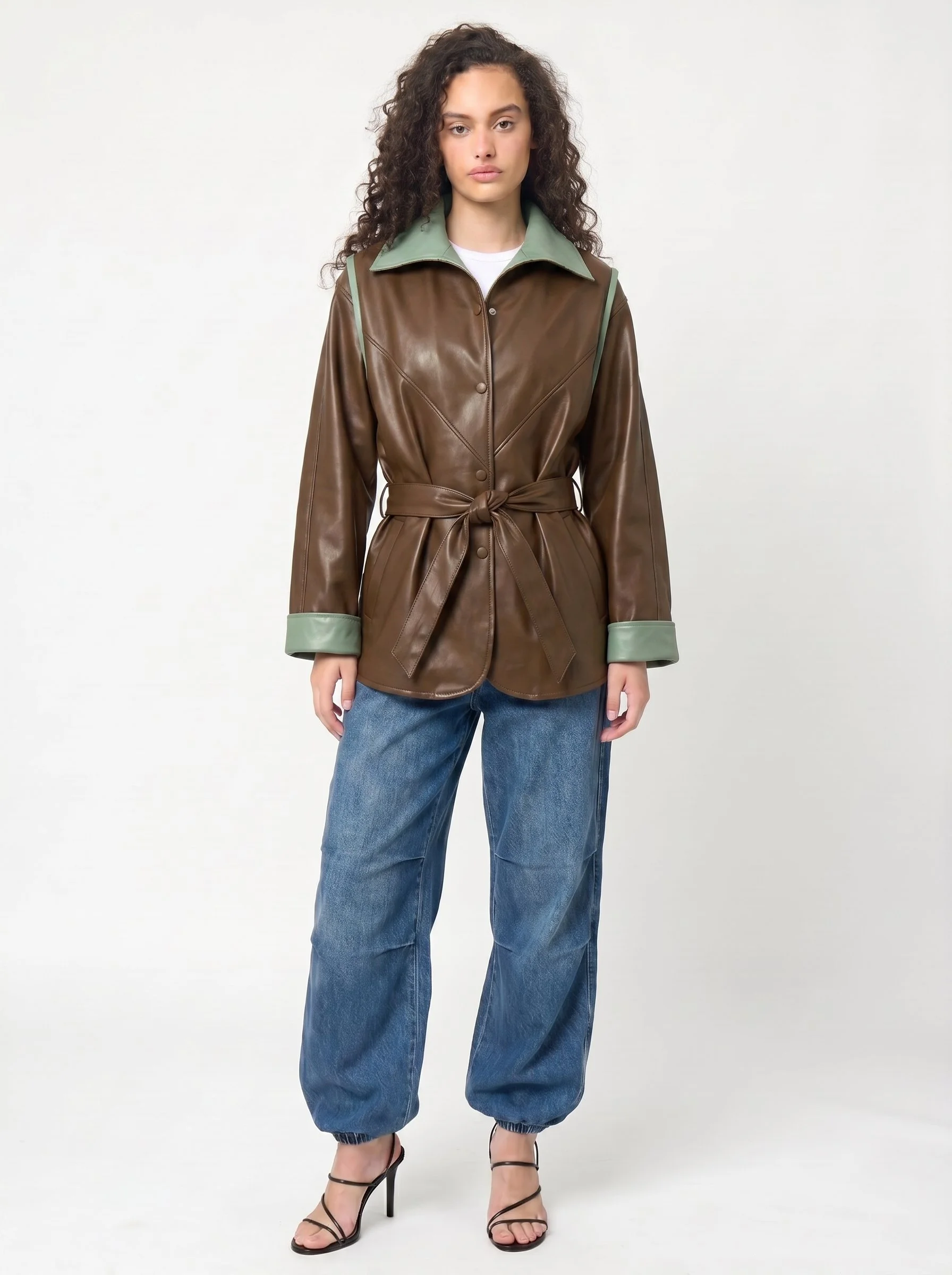 Carol jacket v1 look.png