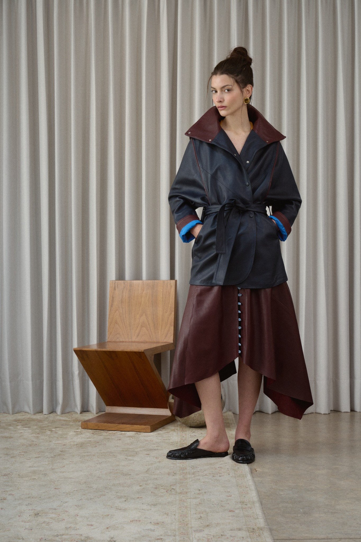 02_Carol_Jacket_Navy_Red_Wine_Front.jpg