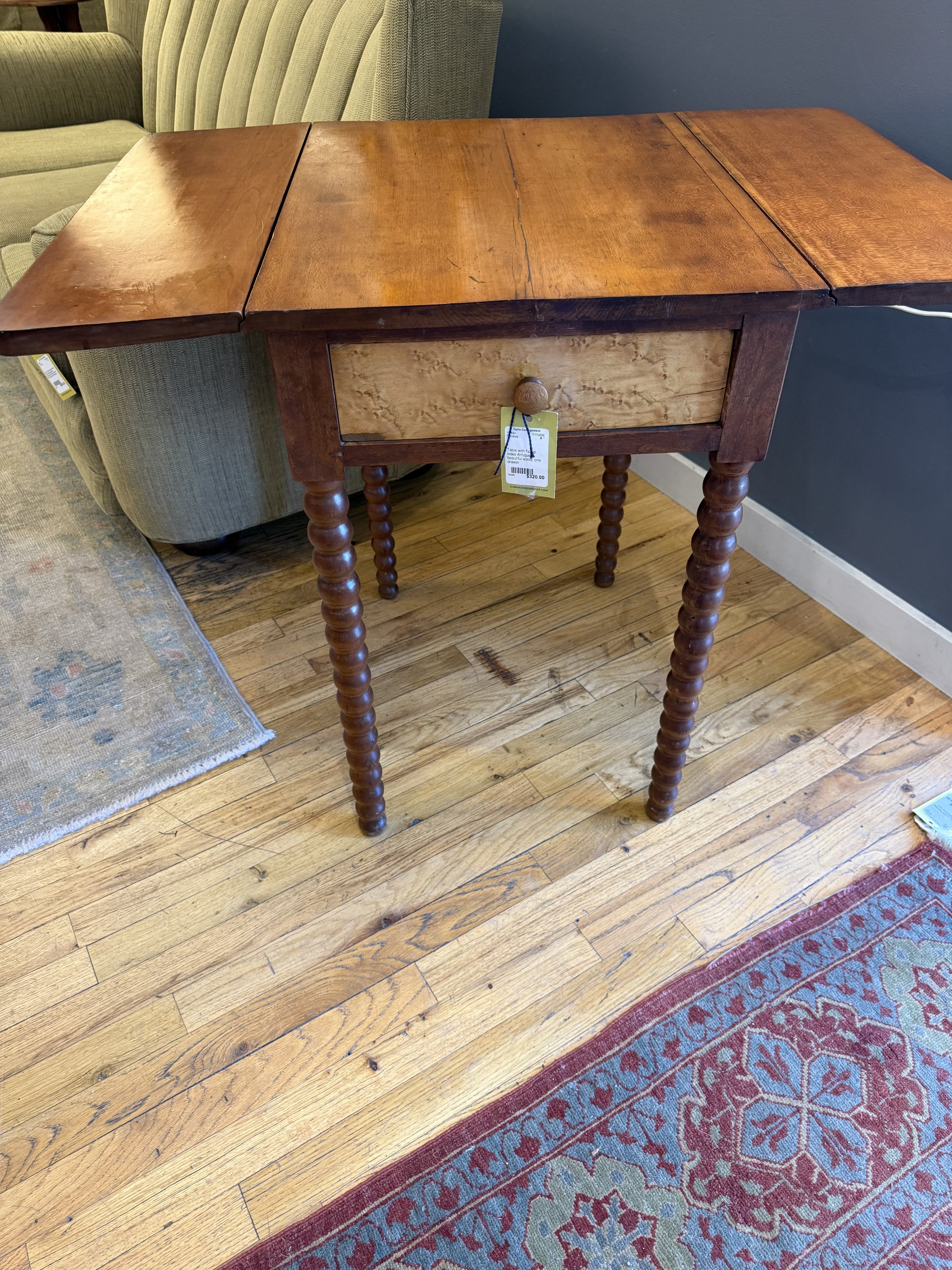 Antique End Table with flip up sides , one drawer eautiful wood 