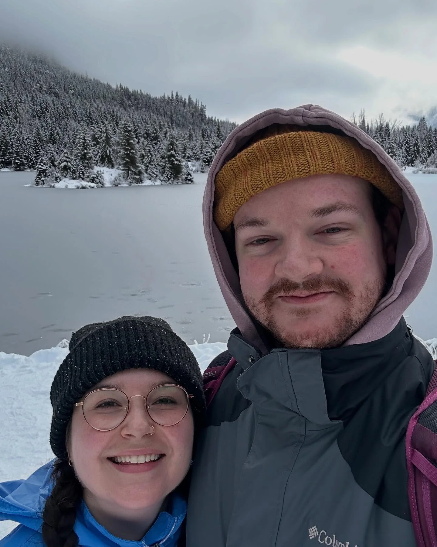 Spent NYE in the snow with my hunny ❤️ this little snowshoeing trip was also a belated celebration of 12 years together! Love you @lownoisemachines