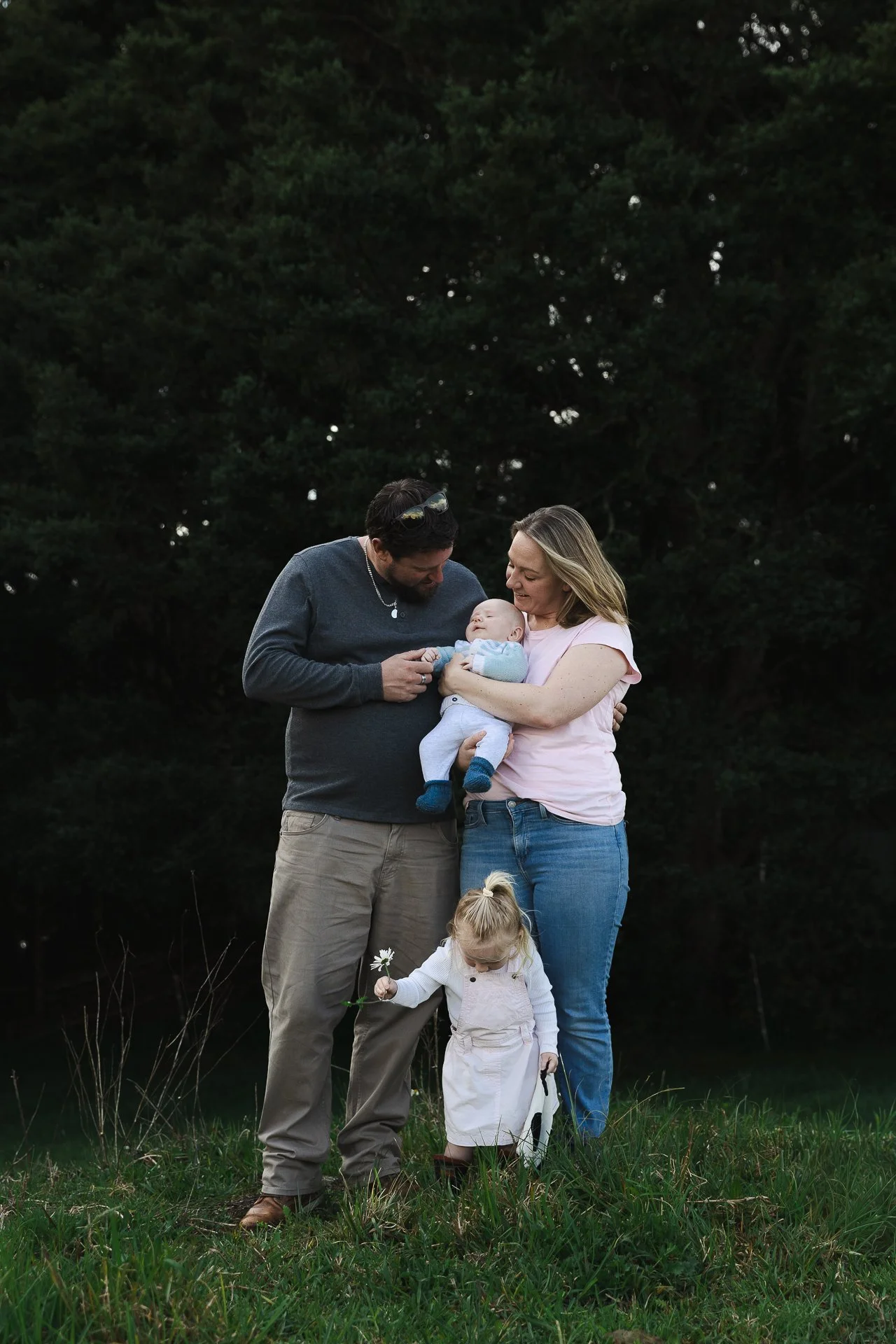 amymaycreative_Holland-Kearins Family-03.jpg