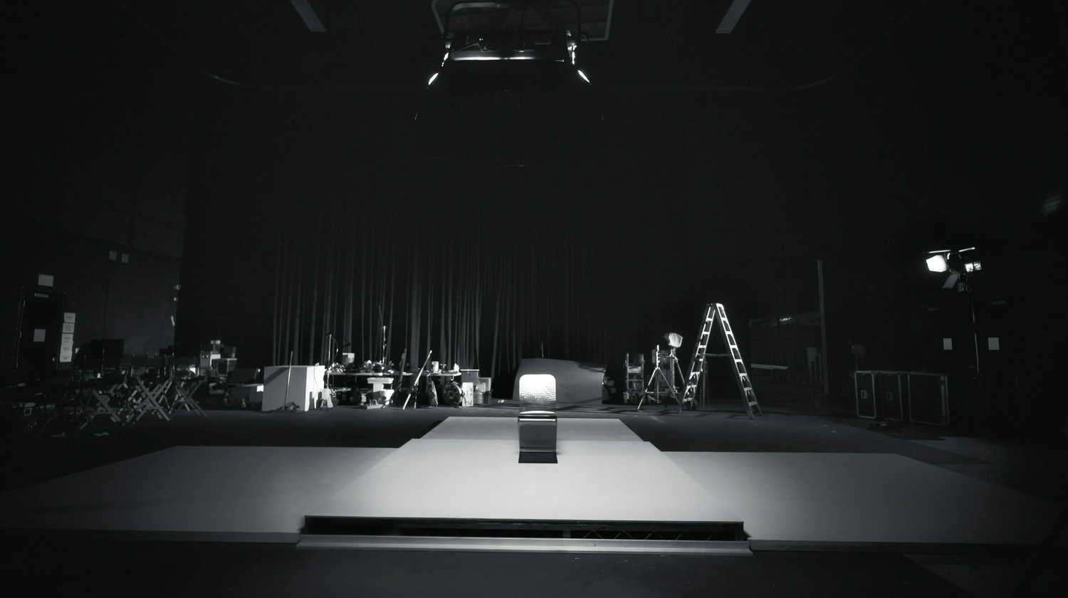 hailee steinfeld_sarah mccolgan_1.png