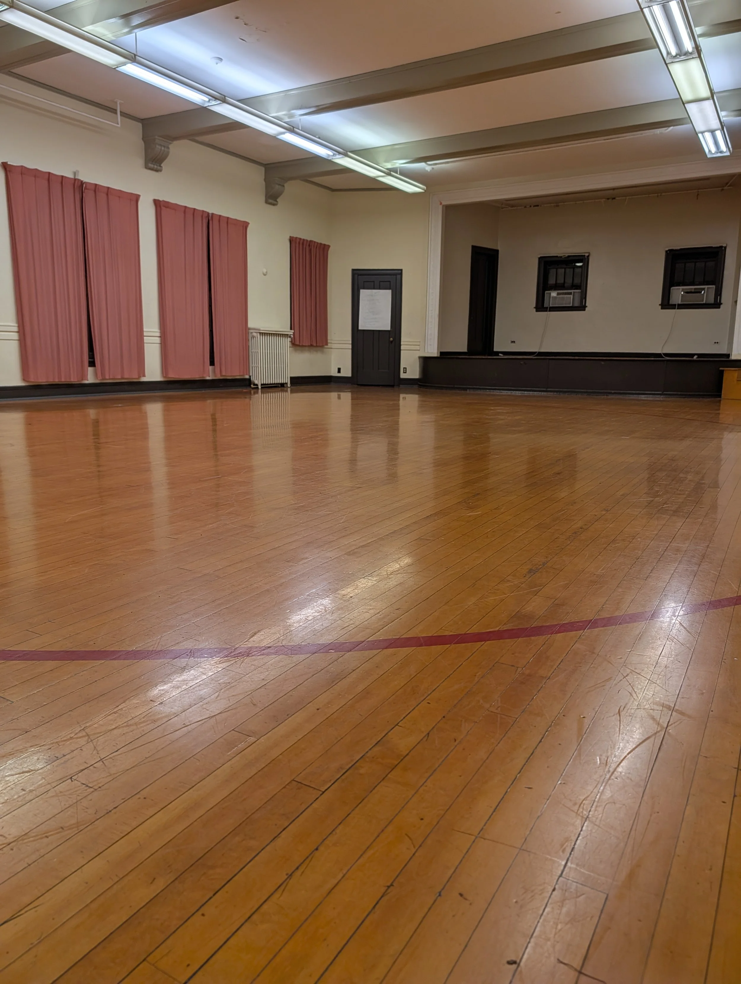 PXL_20251121_014931677 (1).jpg