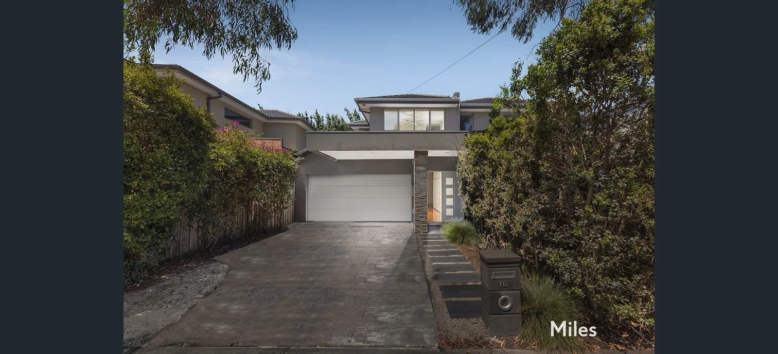 16 Ayton Road, Ivanhoe.jpg