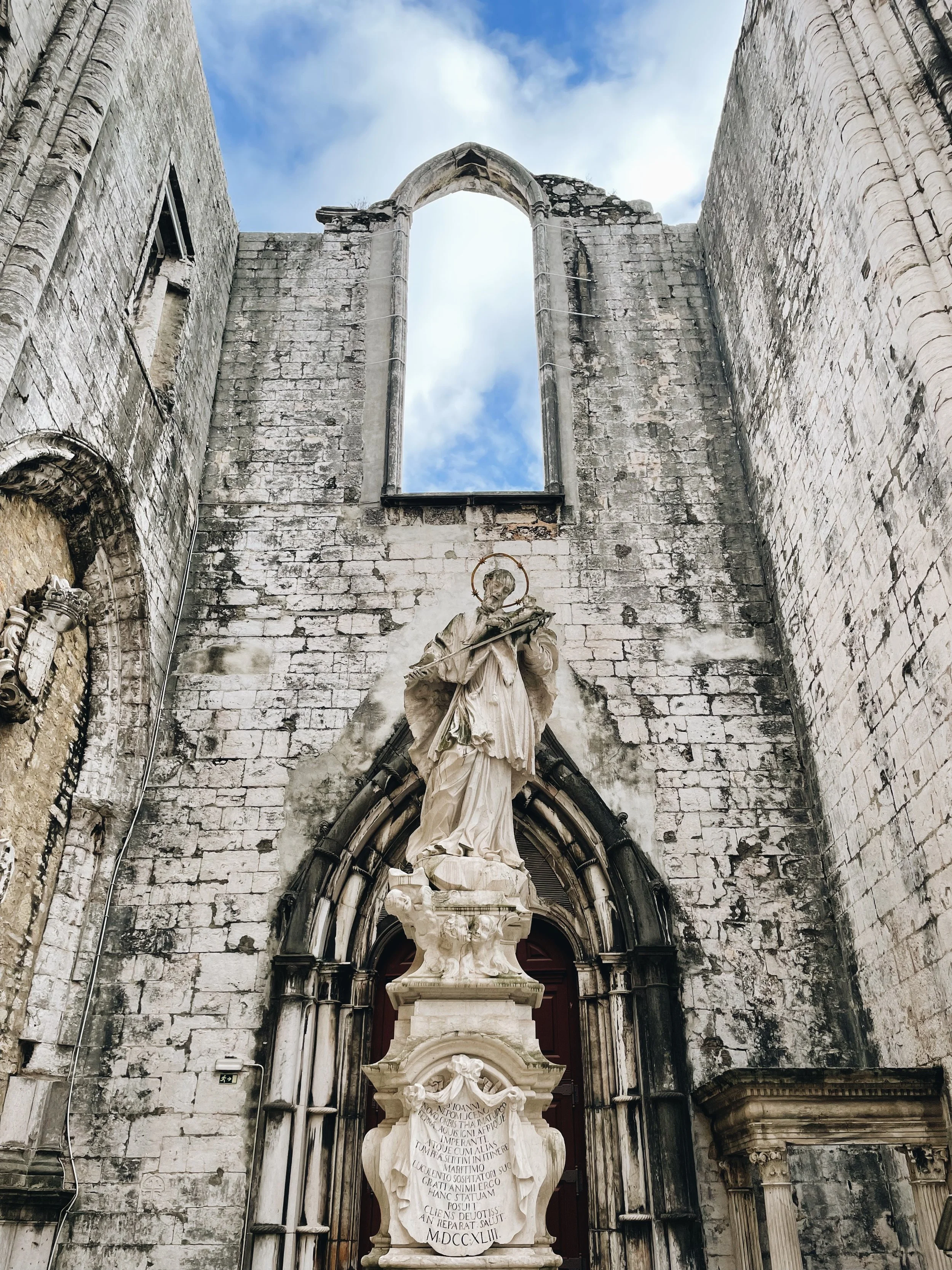 Carmo Convent: Lisbon's Gothic Ruins and Museum